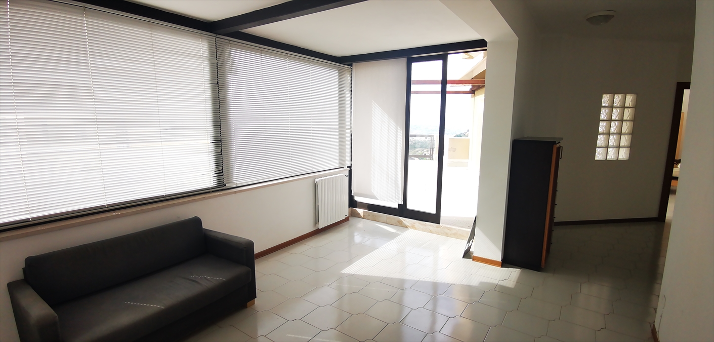 Quadrilocale in vendita in via silvino olivieri, Chieti