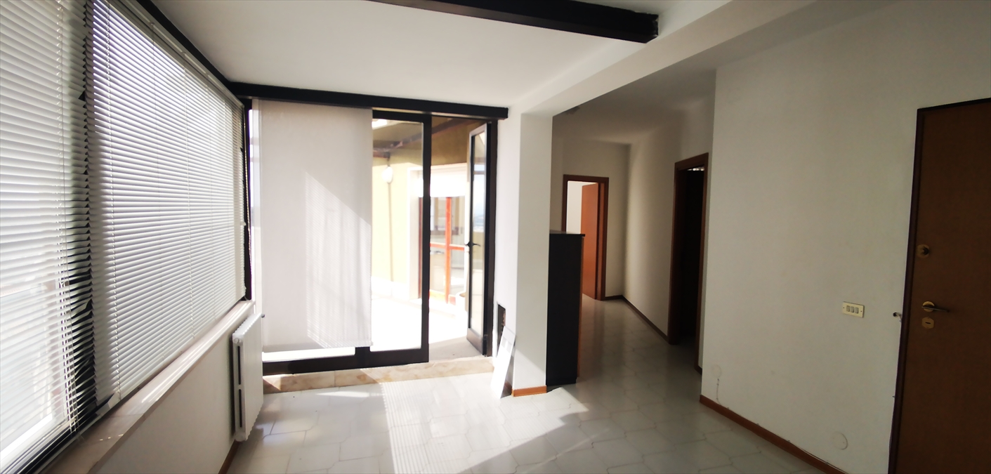 Quadrilocale in vendita in via silvino olivieri, Chieti