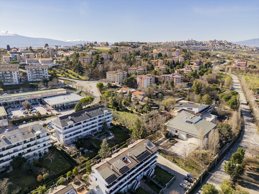 Quadrilocale ristrutturato in via g. verdi, Chieti
