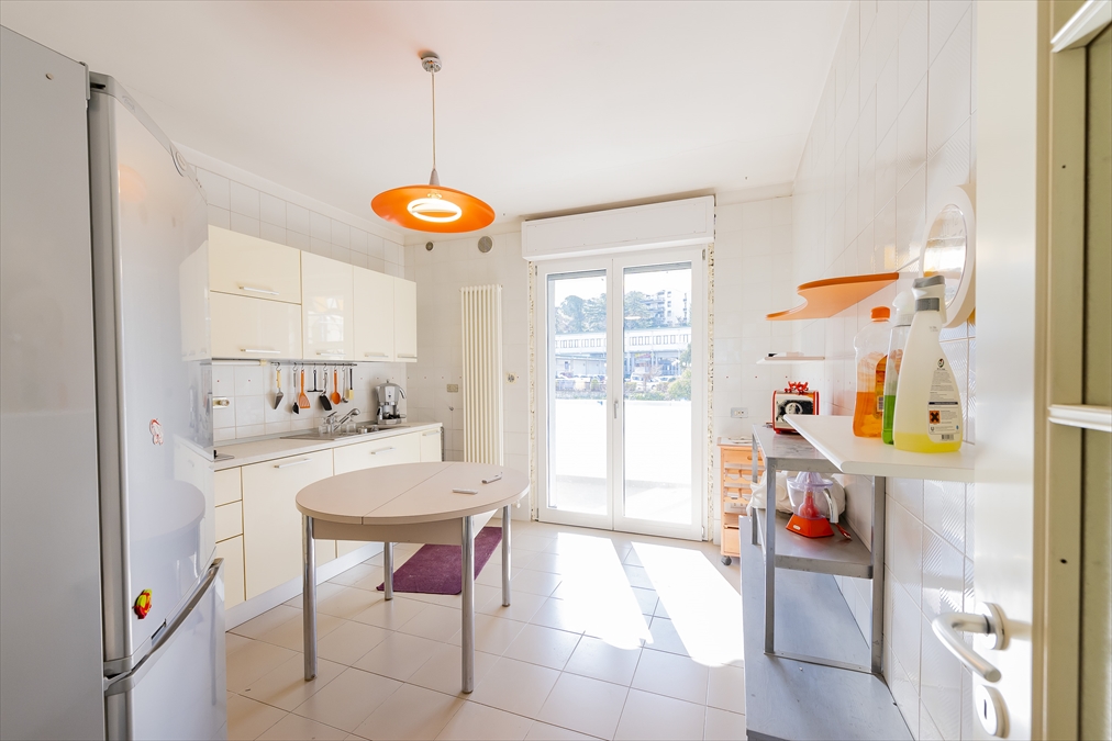 Quadrilocale ristrutturato in via g. verdi, Chieti