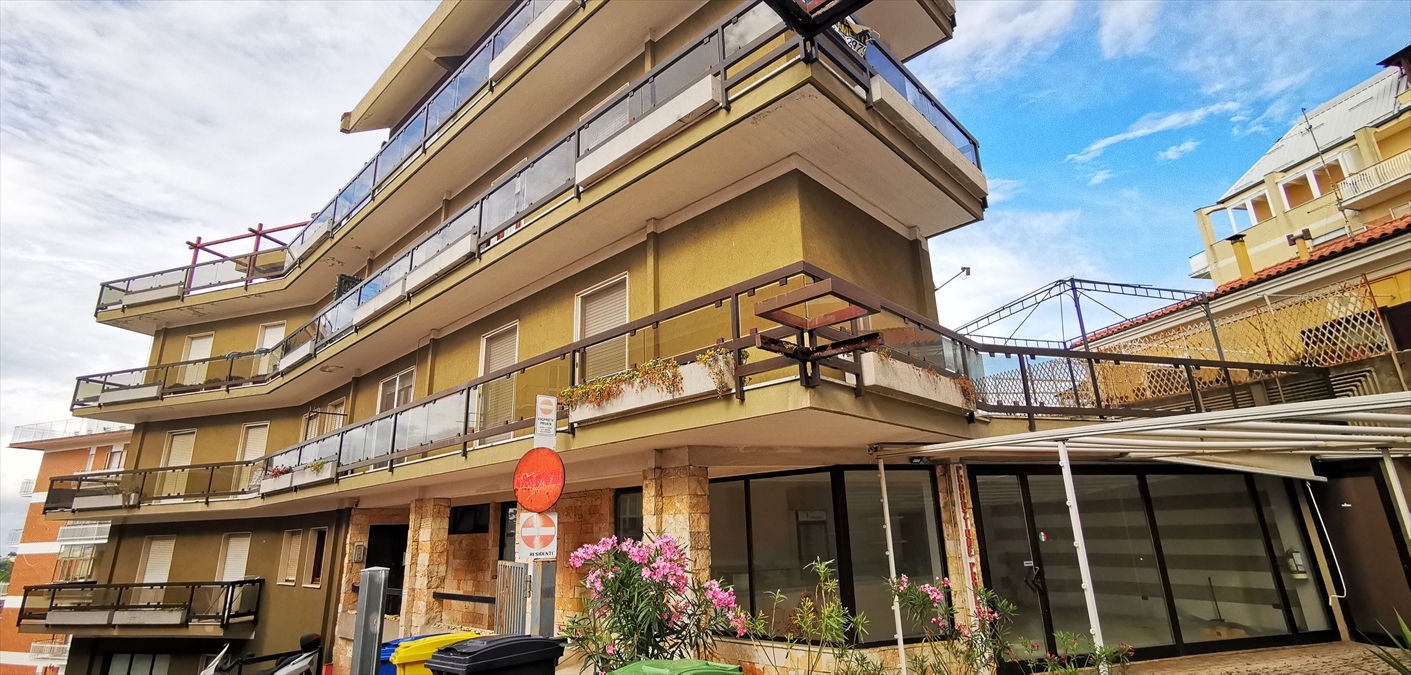 Quadrilocale in vendita in via silvino olivieri, Chieti