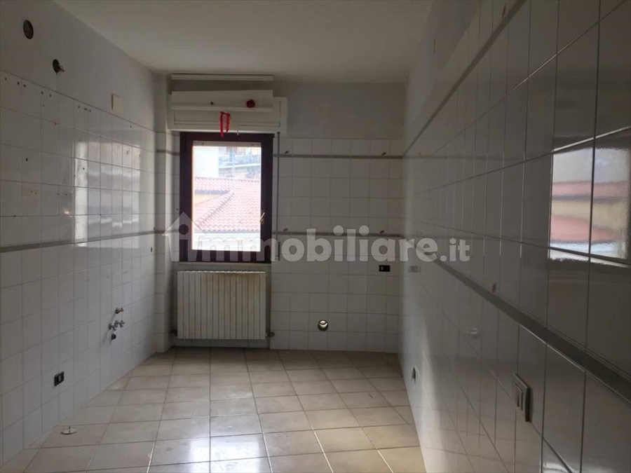 Quadrilocale in vendita in via silvino olivieri, Chieti