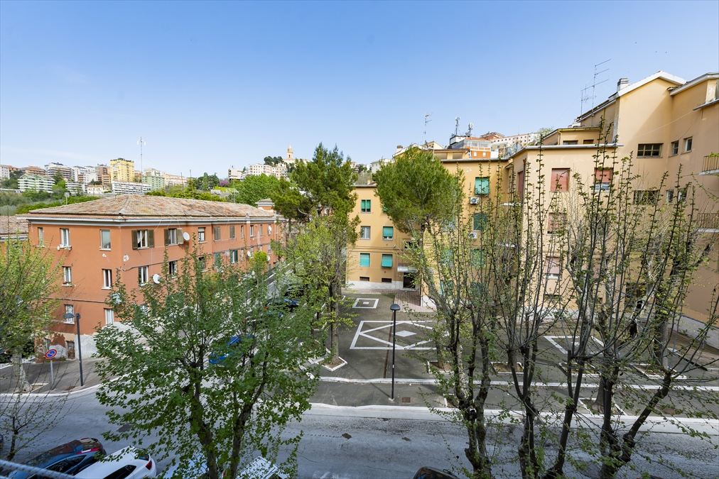 Trilocale ristrutturato in via madonna della misericordia, Chieti
