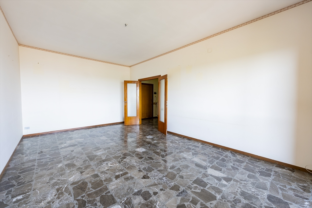 Trilocale in vendita in via salomone, Chieti