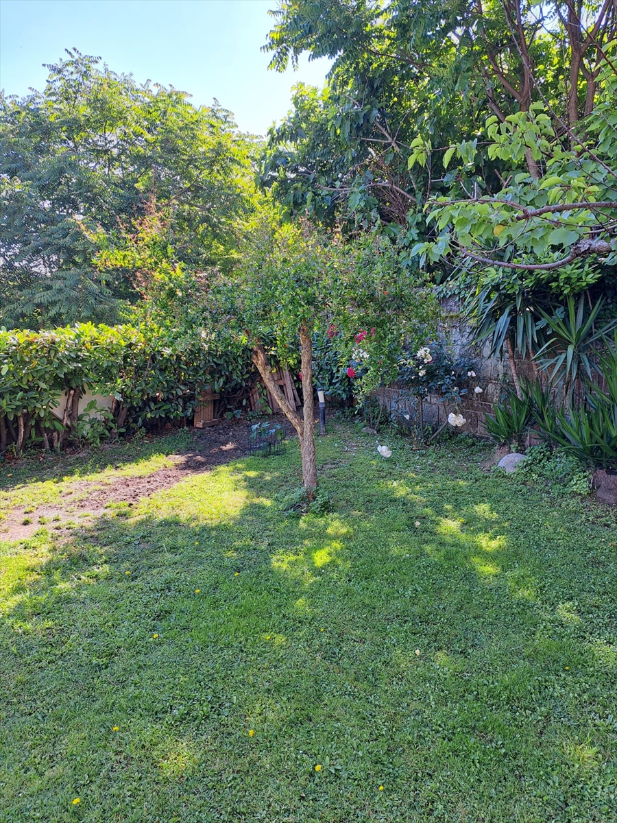 Villa con giardino in via dei priori, Chieti