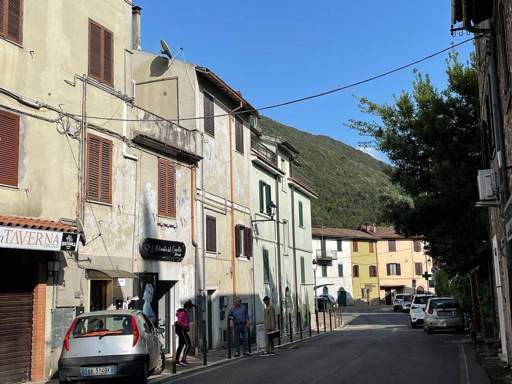 APPARTAMENTO 1 in vendita a Montelanico