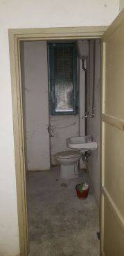 Locale commerciale in vendita a Colleferro, VIA E. FERRI