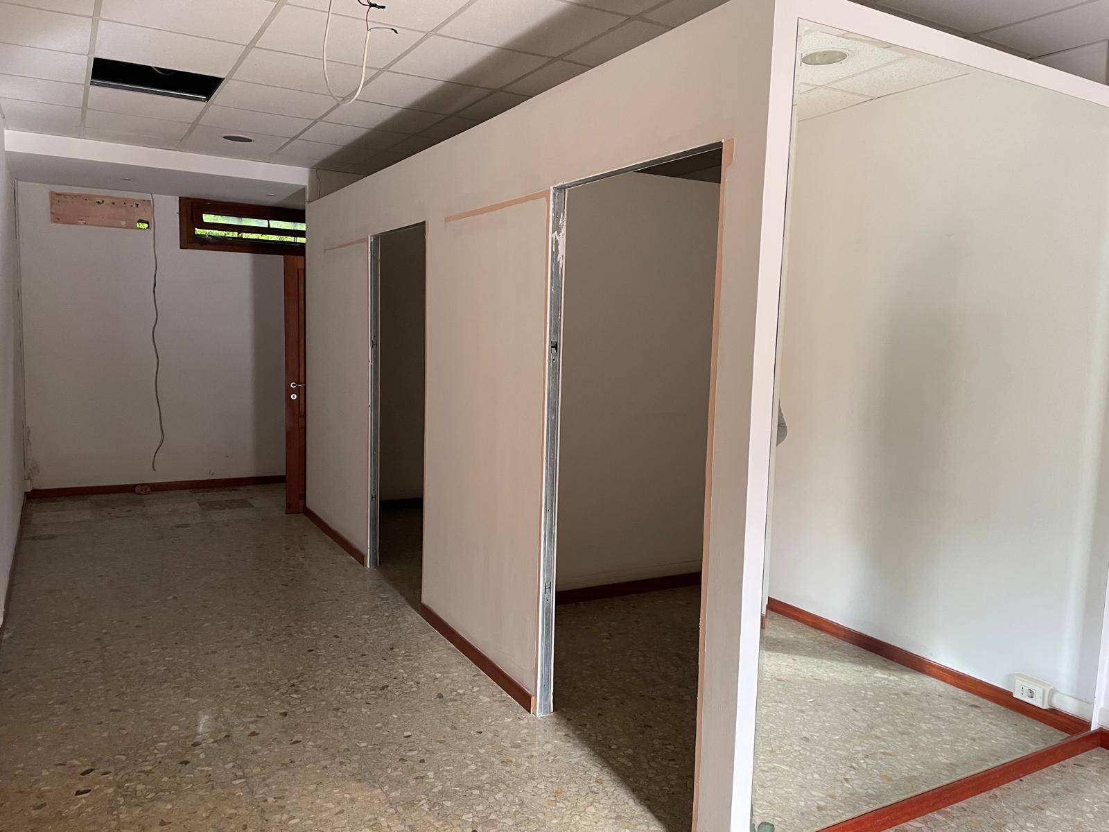 Locale commerciale in affitto a Colleferro, VIA DELLA SELVA