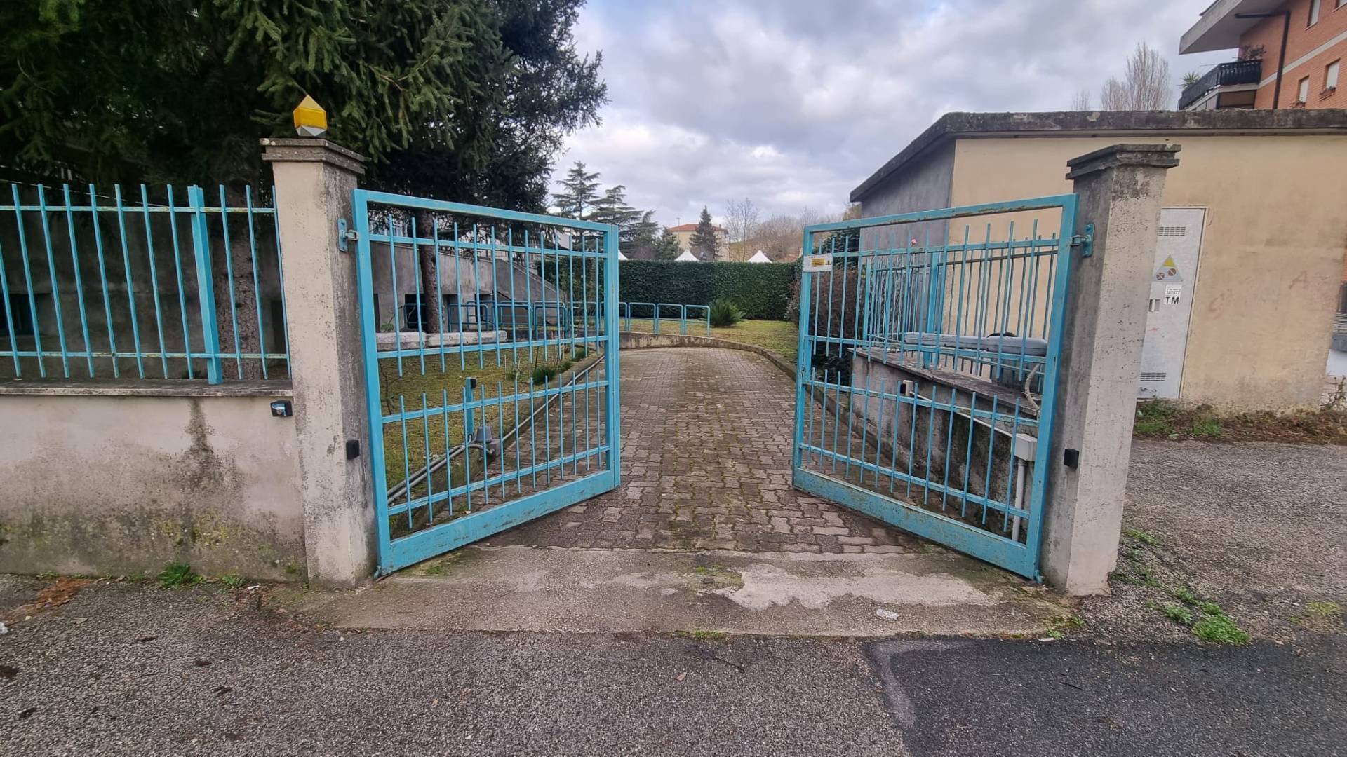 MAGAZZINO in vendita a Colleferro, VIA FONTANA BRACCHI