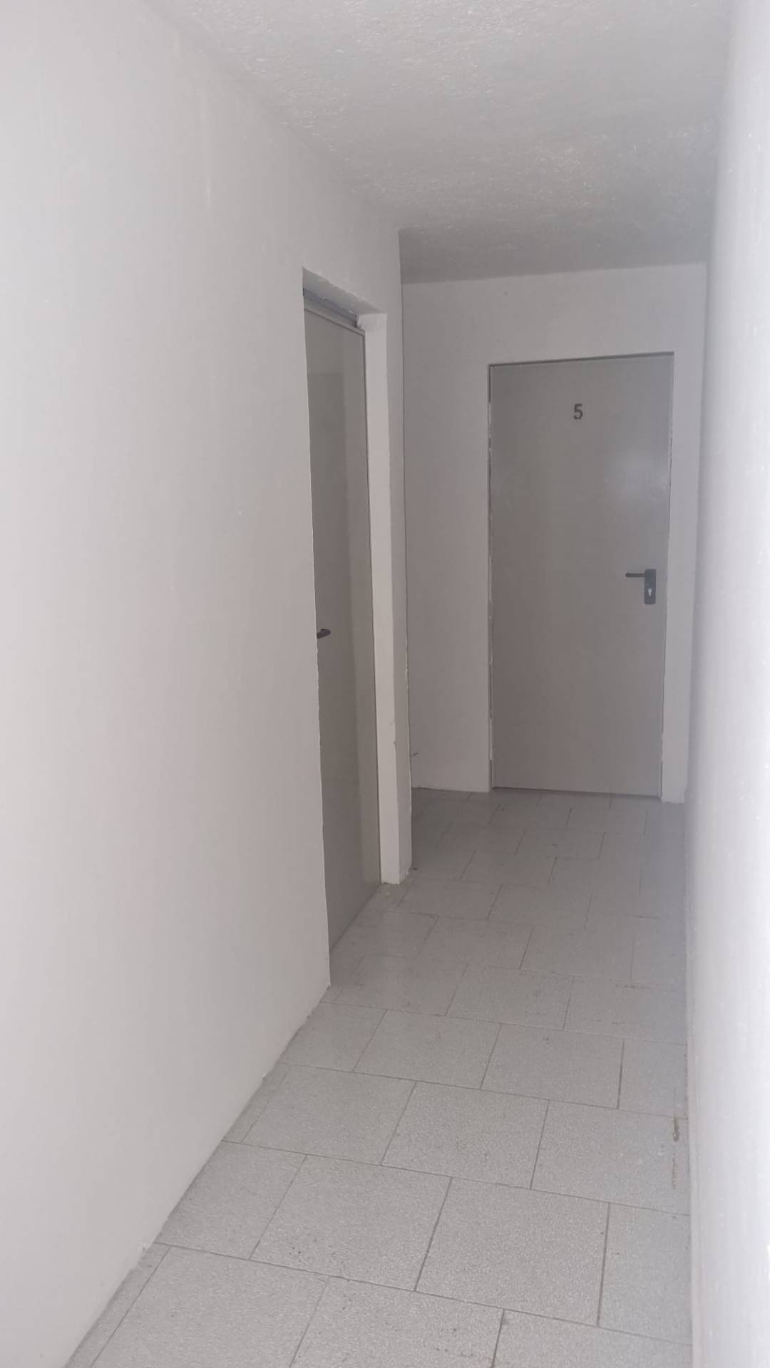 MAGAZZINO in vendita a Colleferro, VIA FONTANA BRACCHI