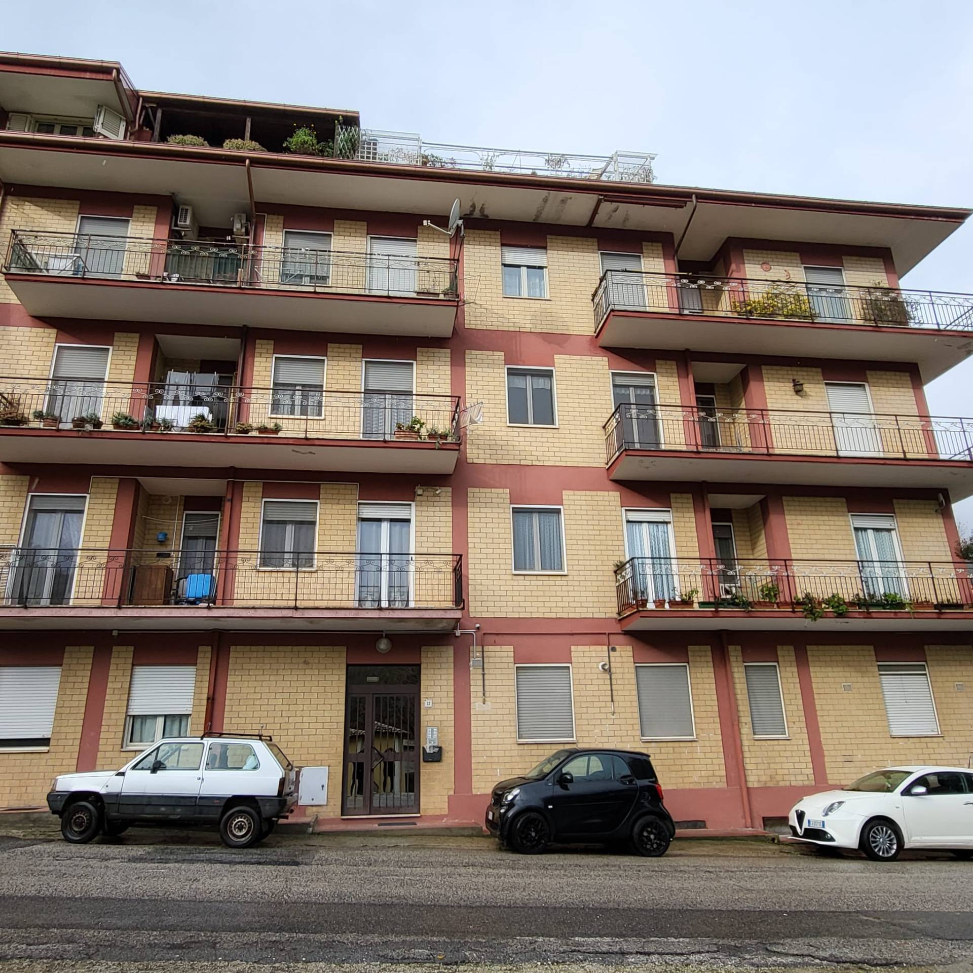 APPARTAMENTO 1 in vendita a Montelanico