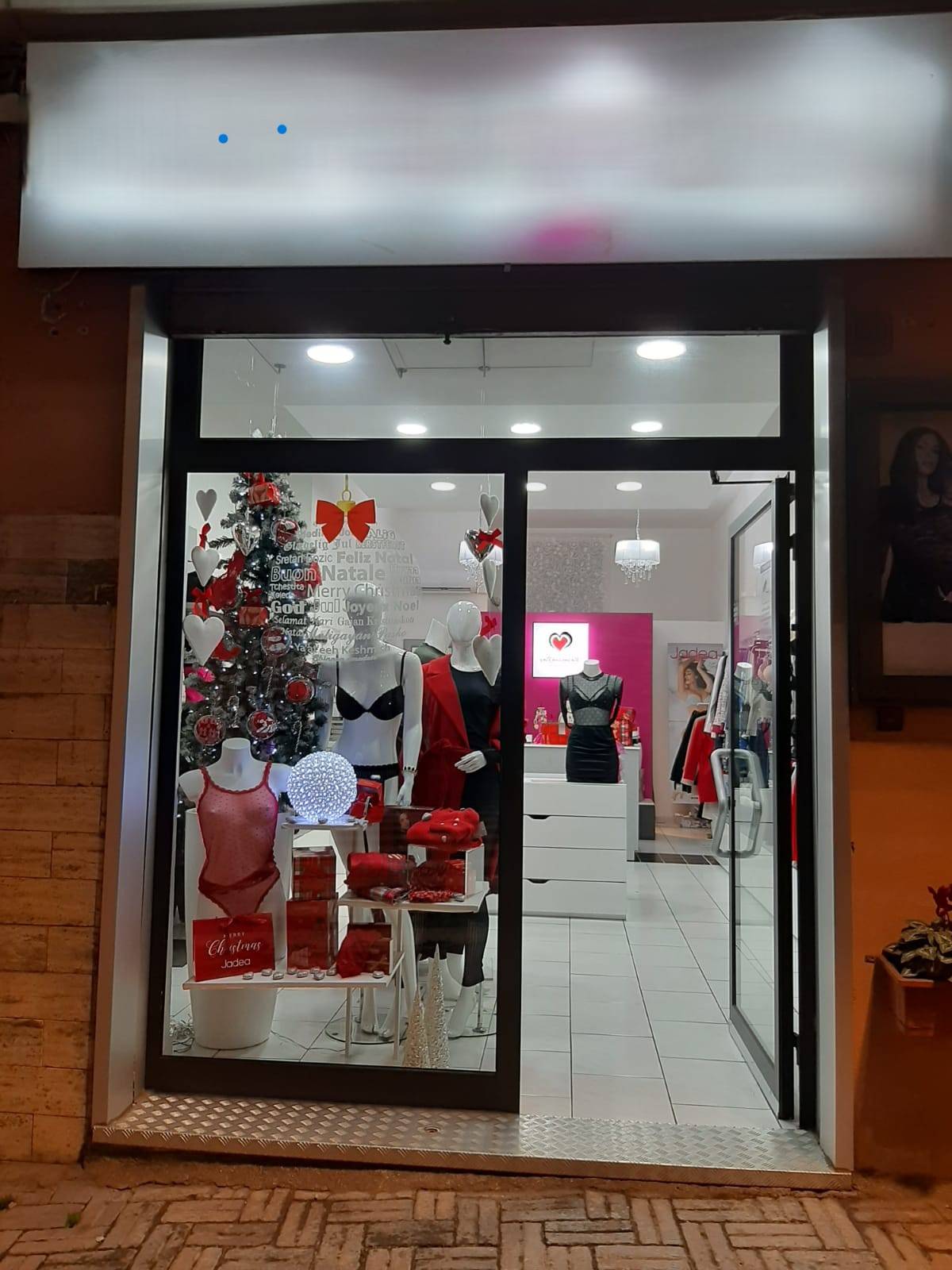 LOCALE COMMERCIALE in vendita a Colleferro, C.SO FILIPPO TURATI