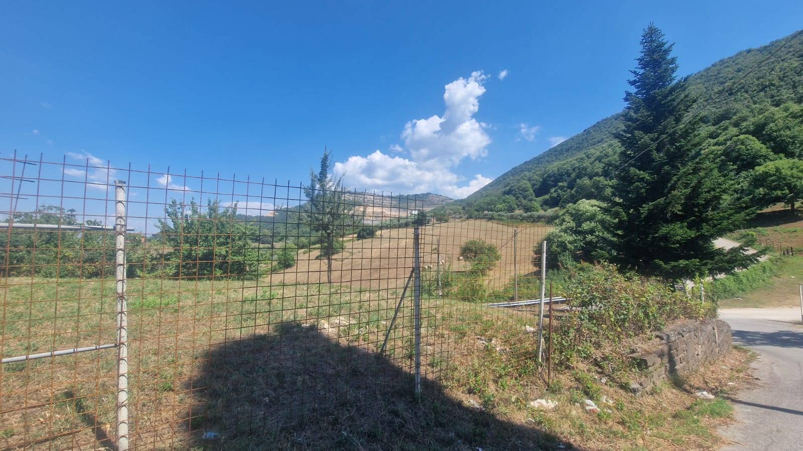 Terreno edificabile in vendita a Colleferro, VIA DEI PIOPPI