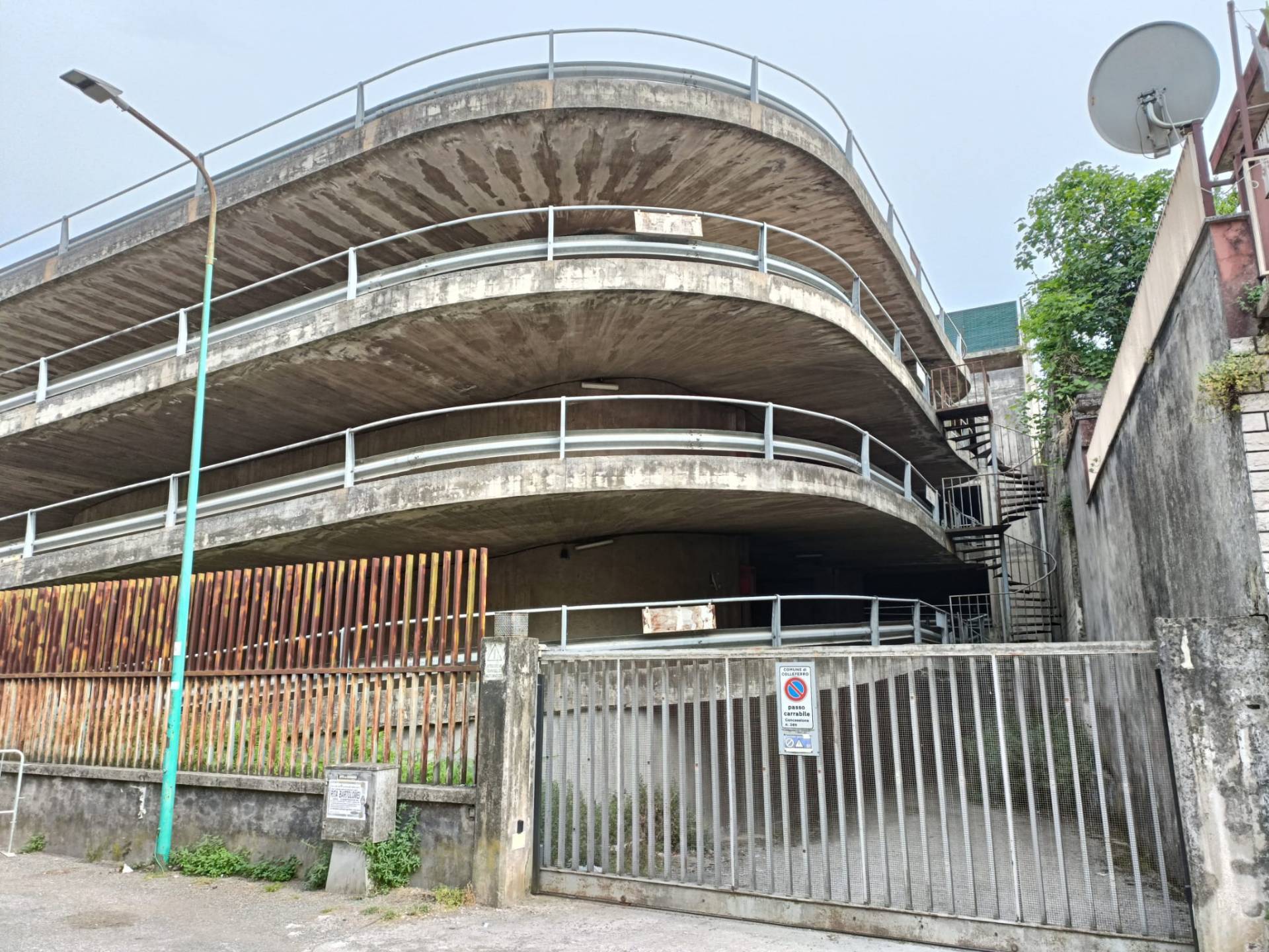Box o garage in vendita a Colleferro, VIA G. LEOPARDI