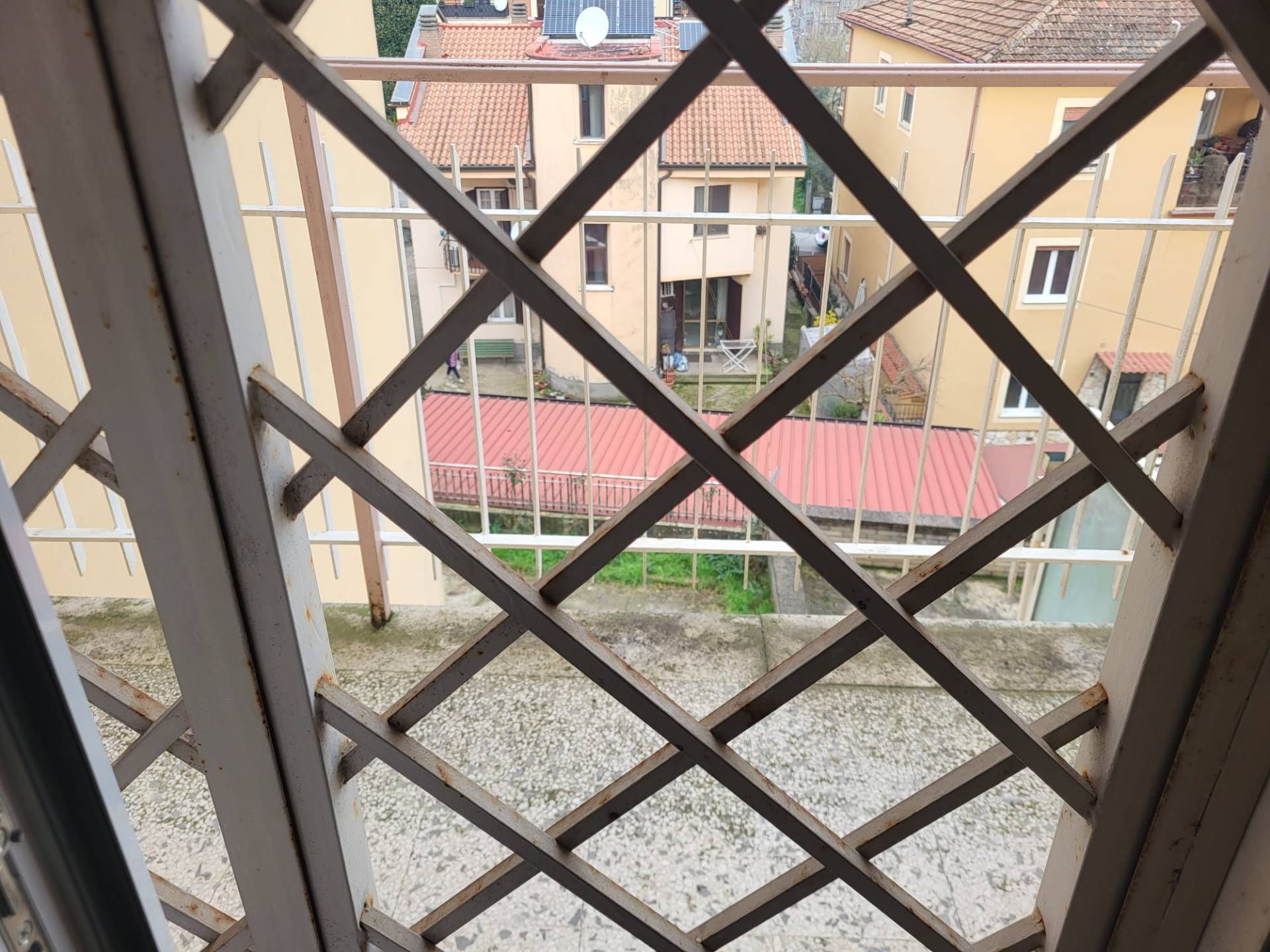 APPARTAMENTO 1 in vendita a Colleferro, VIA DONIZETTI