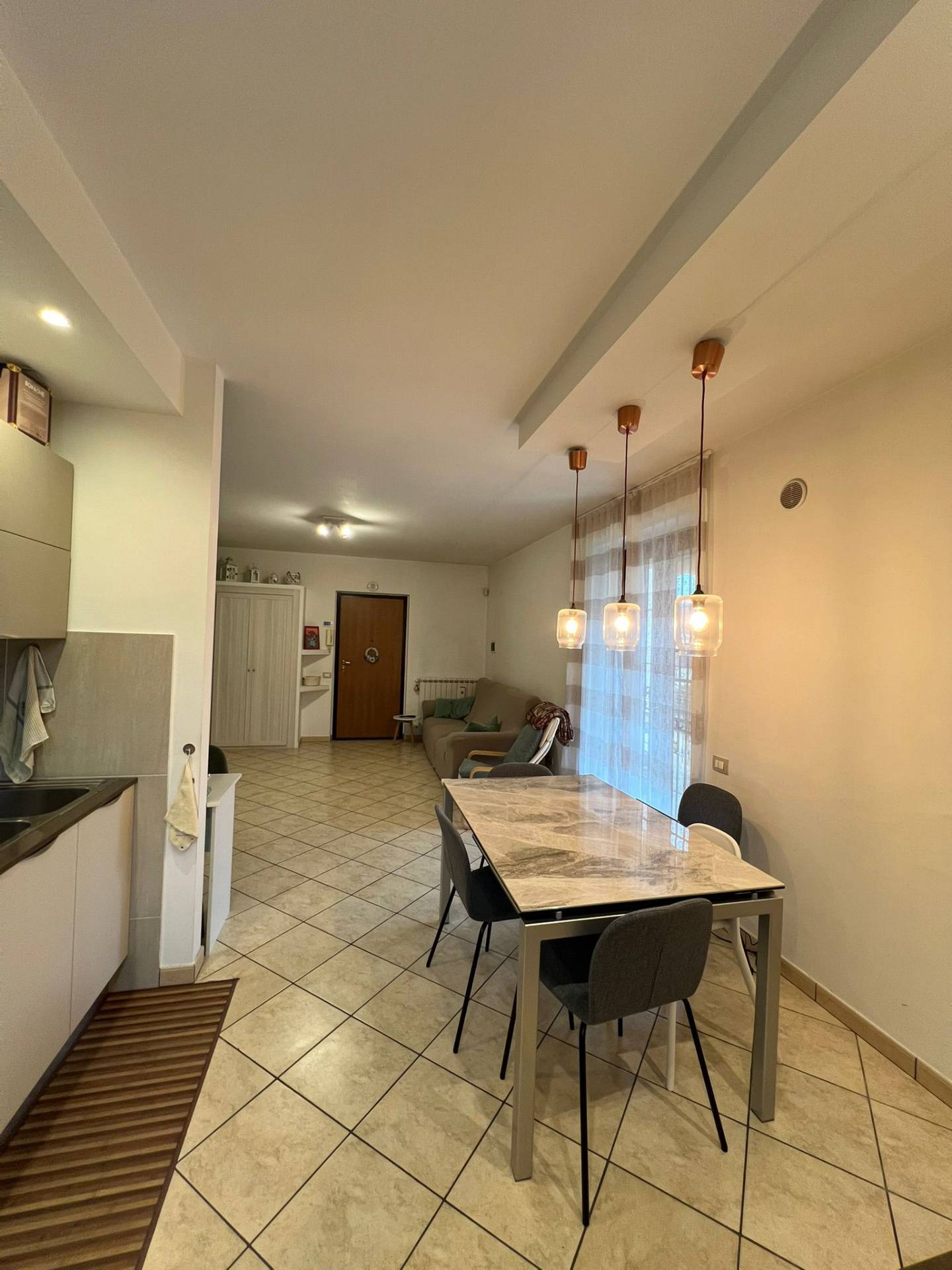 APPARTAMENTO 1 in vendita a Colleferro, VIA N. CALIPARI