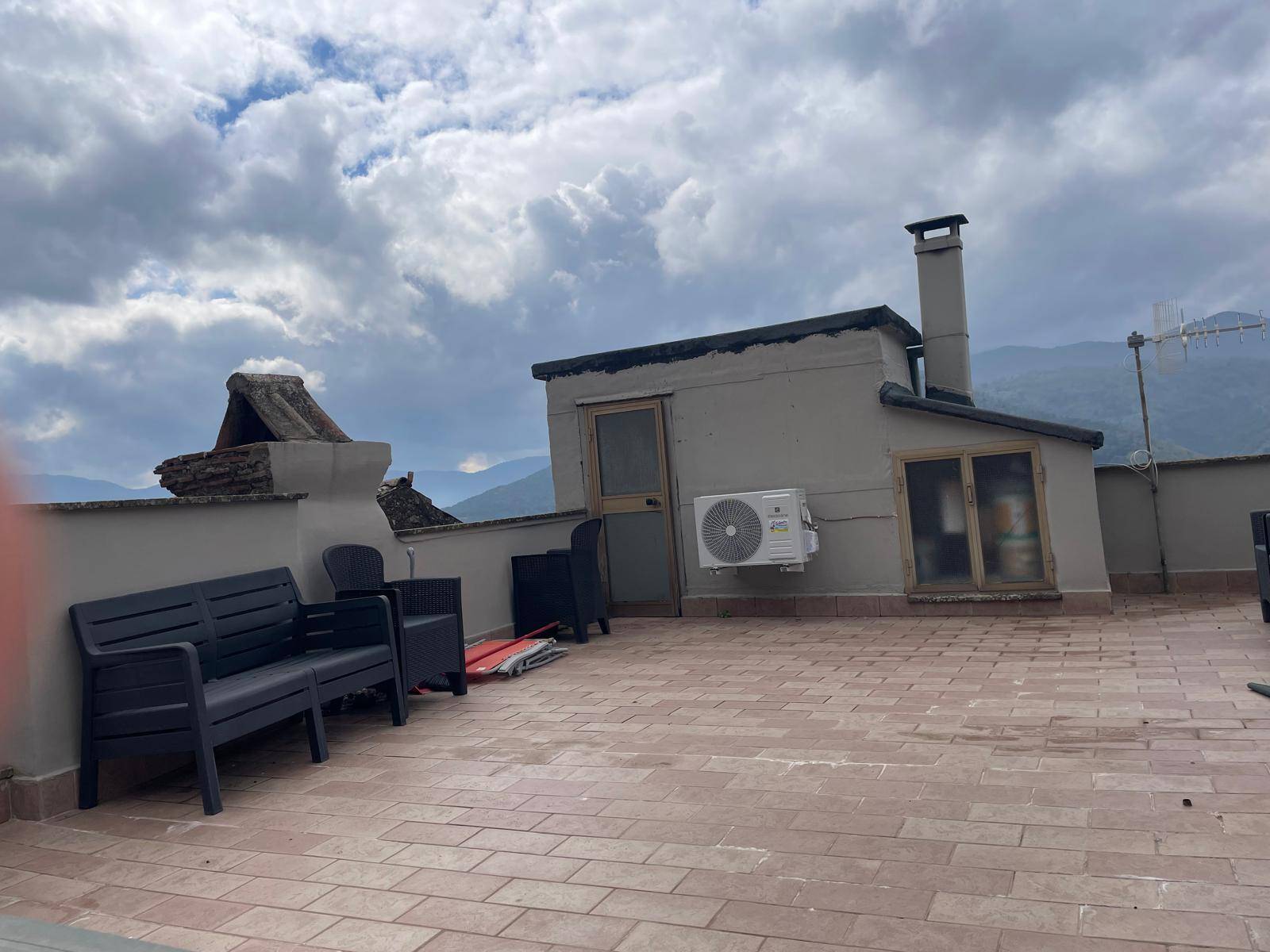 APPARTAMENTO CON ENTRATA INDIPENDENTE in vendita a Gavignano, VIA R. MARGHERITA