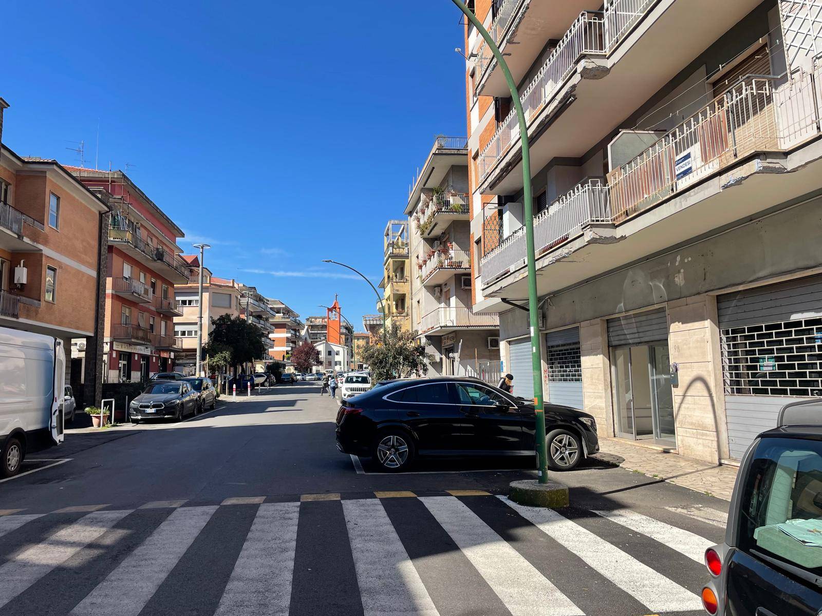Locale commerciale in affitto a Colleferro, VIA CONSOLARE LATINA