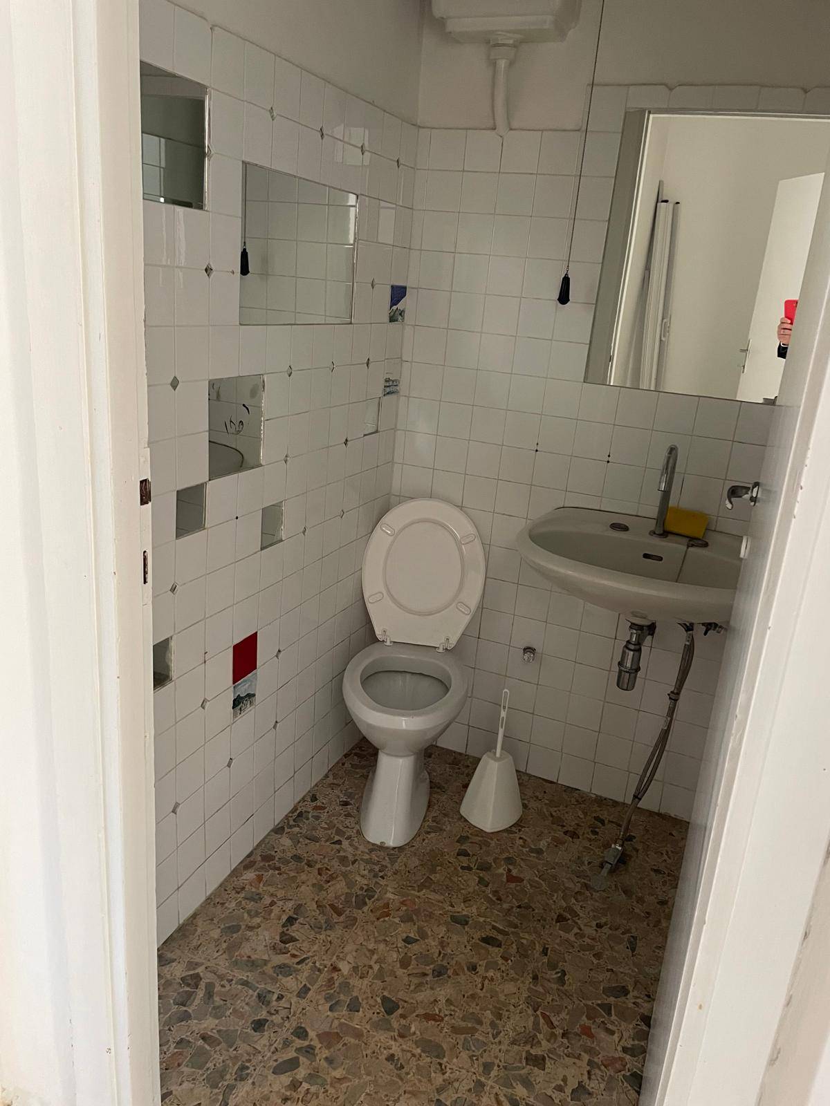 Locale commerciale in affitto a Colleferro, VIA CONSOLARE LATINA