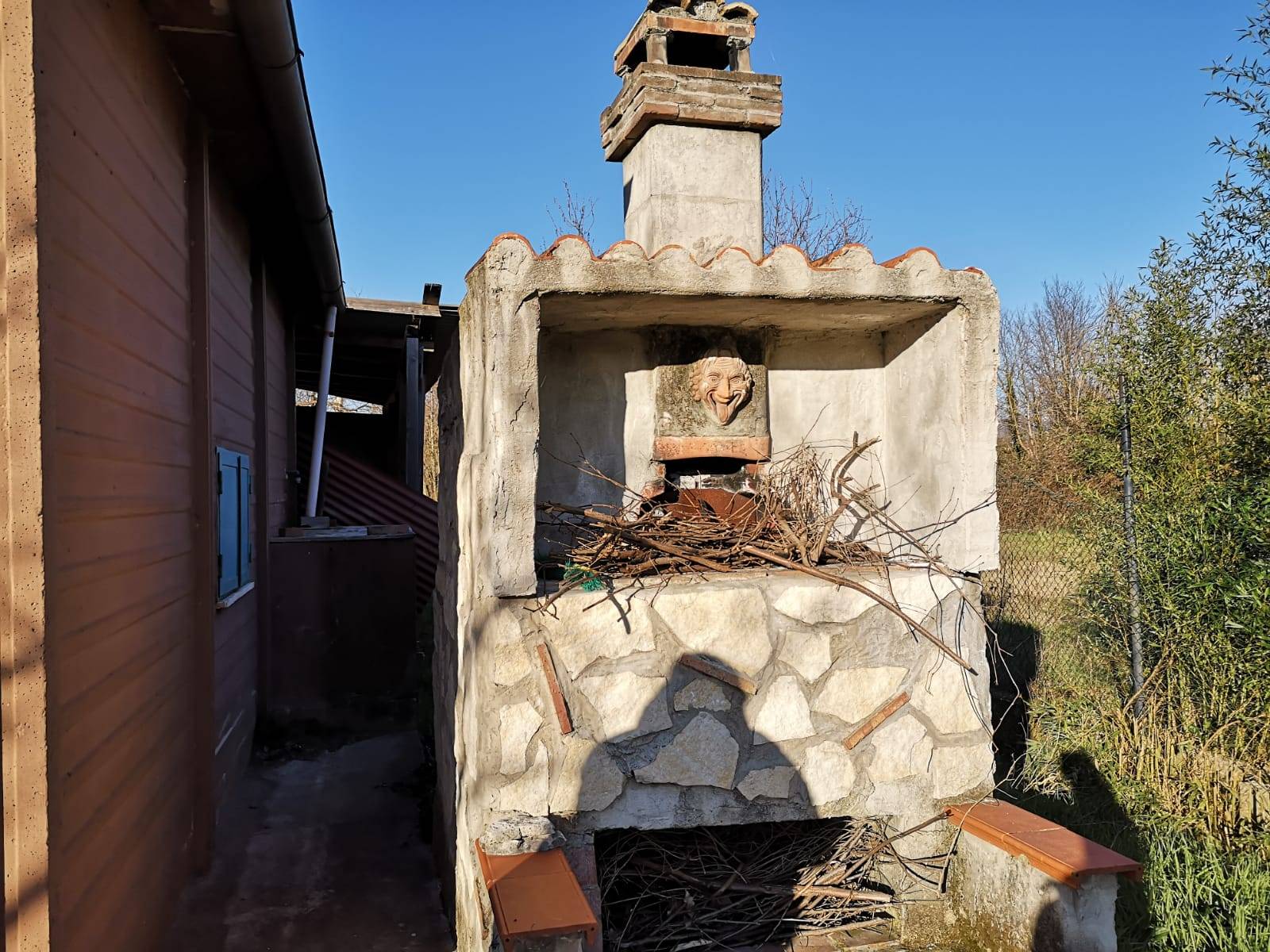 TERRENO CON FABBRICATI in vendita a Gavignano