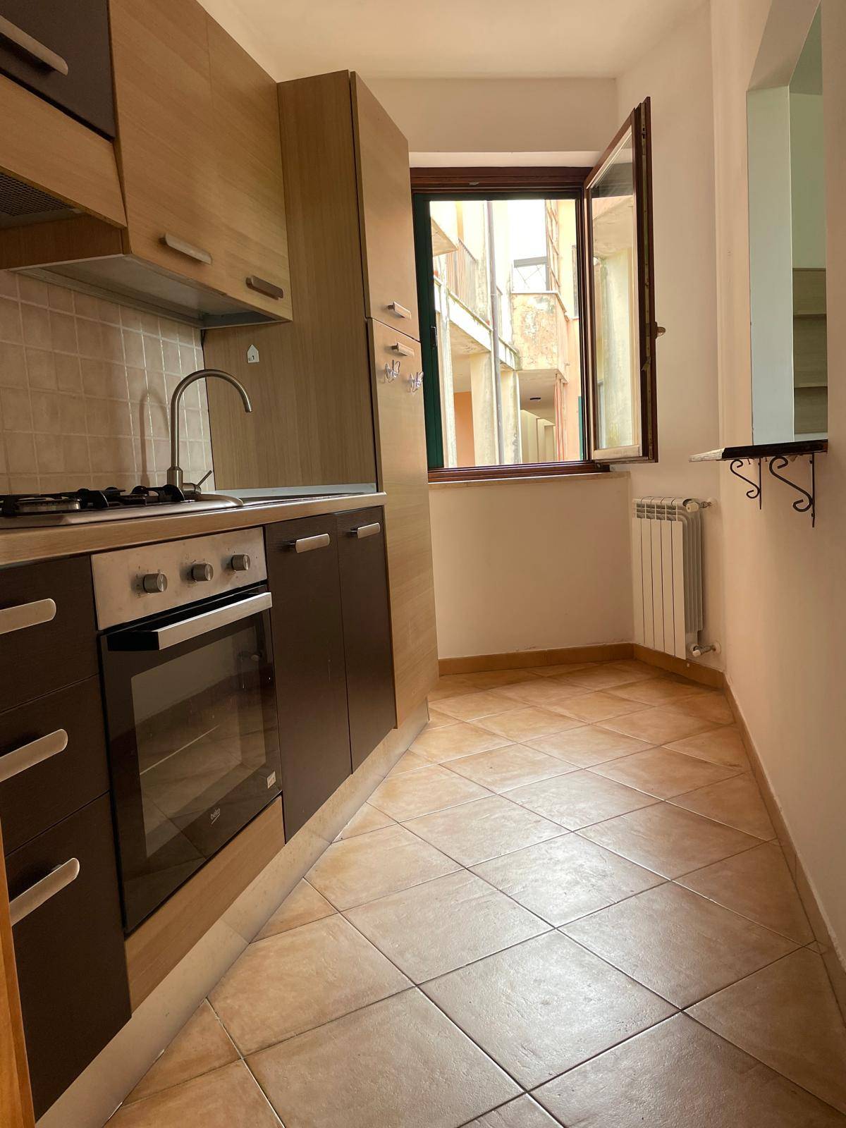 APPARTAMENTO 1 in vendita a Colleferro