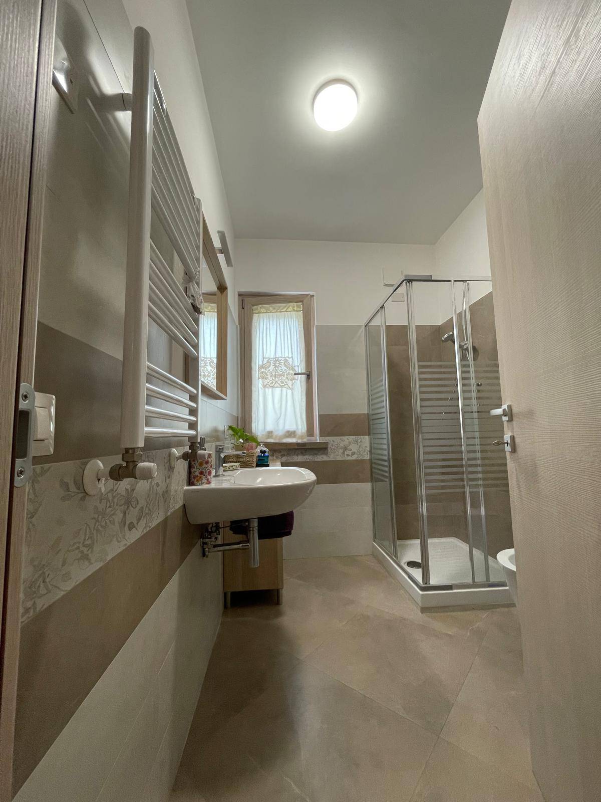 APPARTAMENTO 1 in affitto a Colleferro, VIA DEI PIOPPI