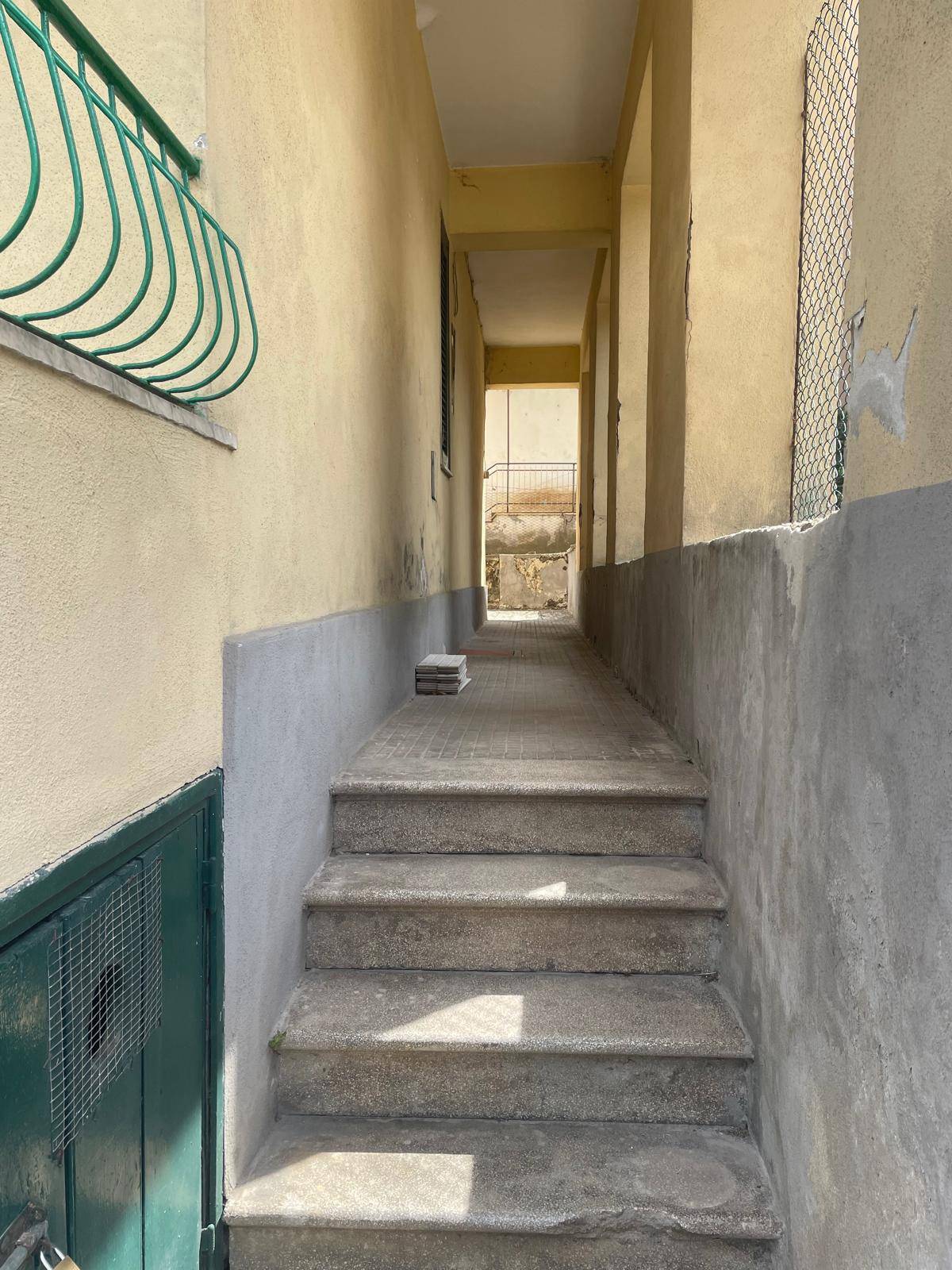 APPARTAMENTO 1 in vendita a Colleferro, VIA CARPINETANA SUD