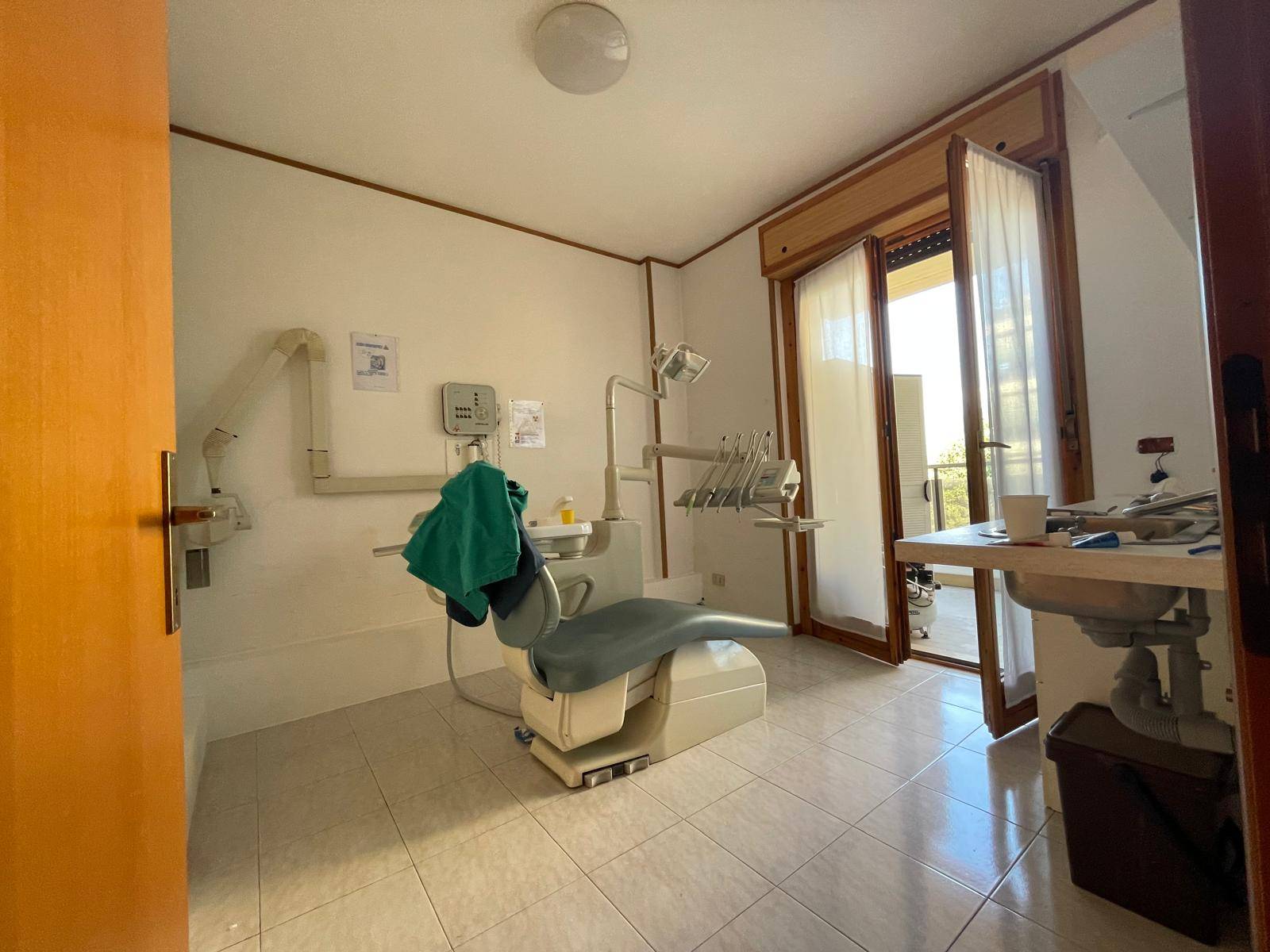 APPARTAMENTO 1 in vendita a Colleferro, VIA DELLE BETULLE