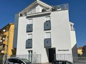 Box o garage in vendita a Colleferro, VIA LATINA