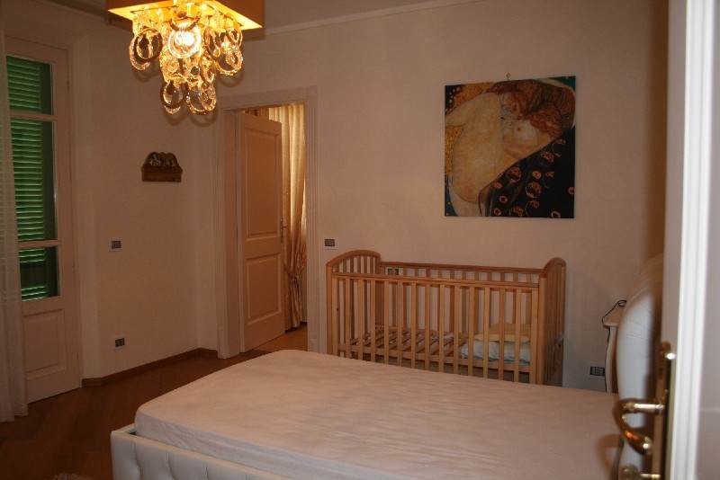 VILLA + PISCINA in vendita a Forte dei Marmi, Vittoria Apuana