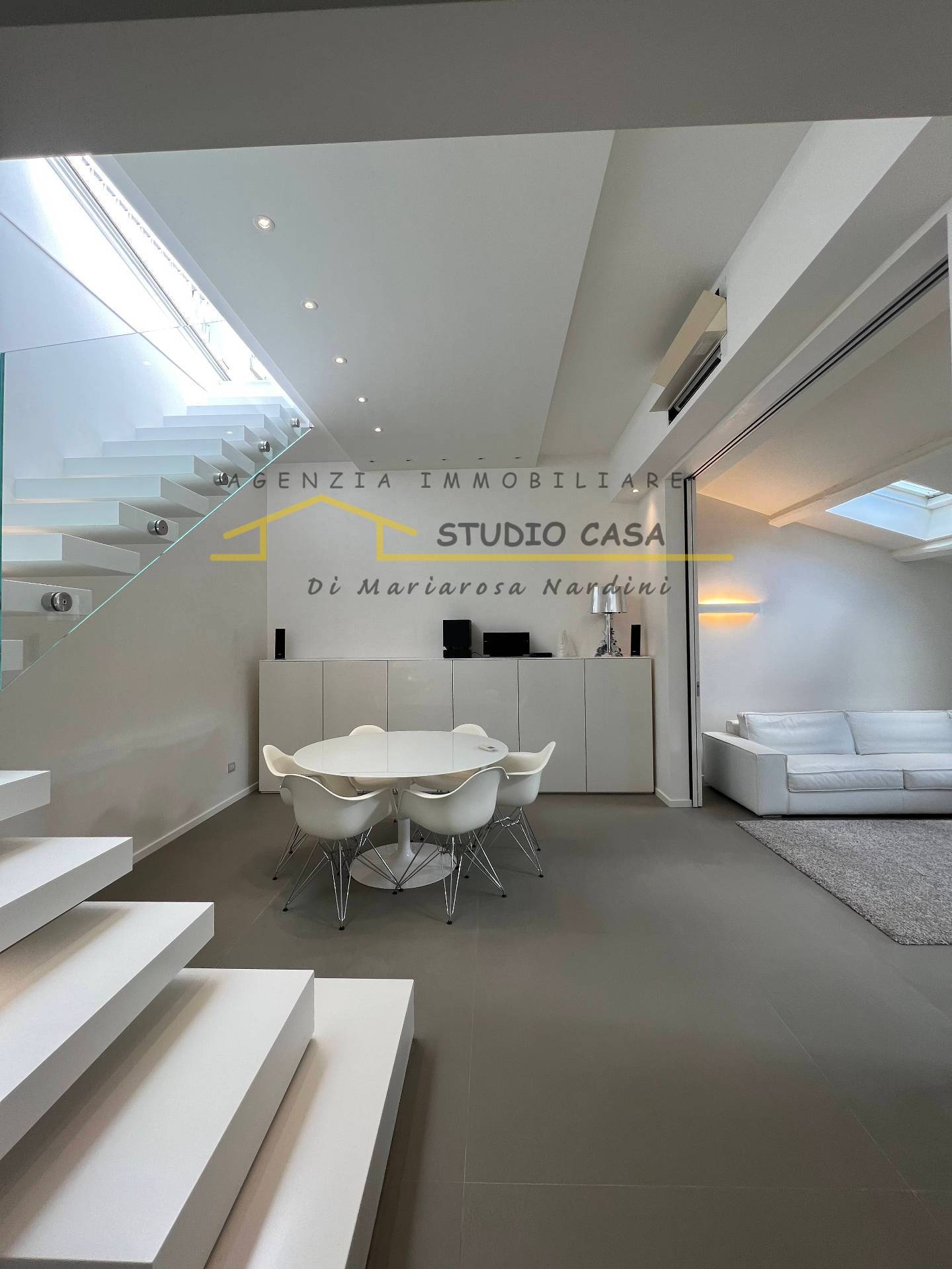 Appartamento con terrazza in vendita a Forte dei Marmi, Centro