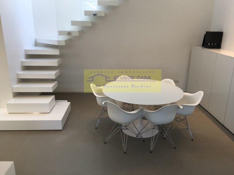 Appartamento con terrazza in vendita a Forte dei Marmi, Centro