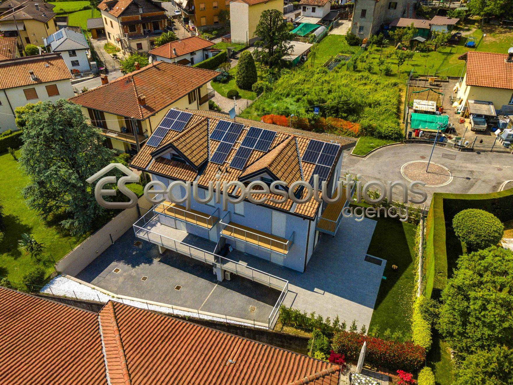 Bifamigliare in vendita a Sorisole