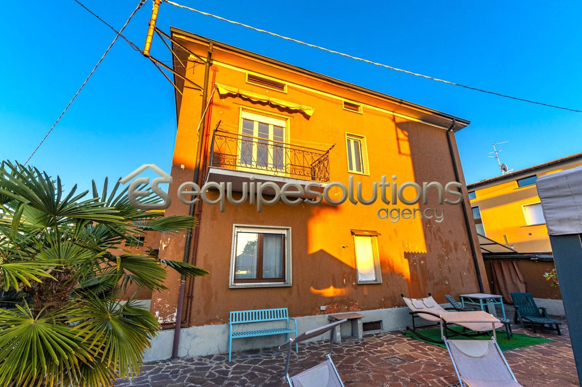 Casa singola in vendita a Curno