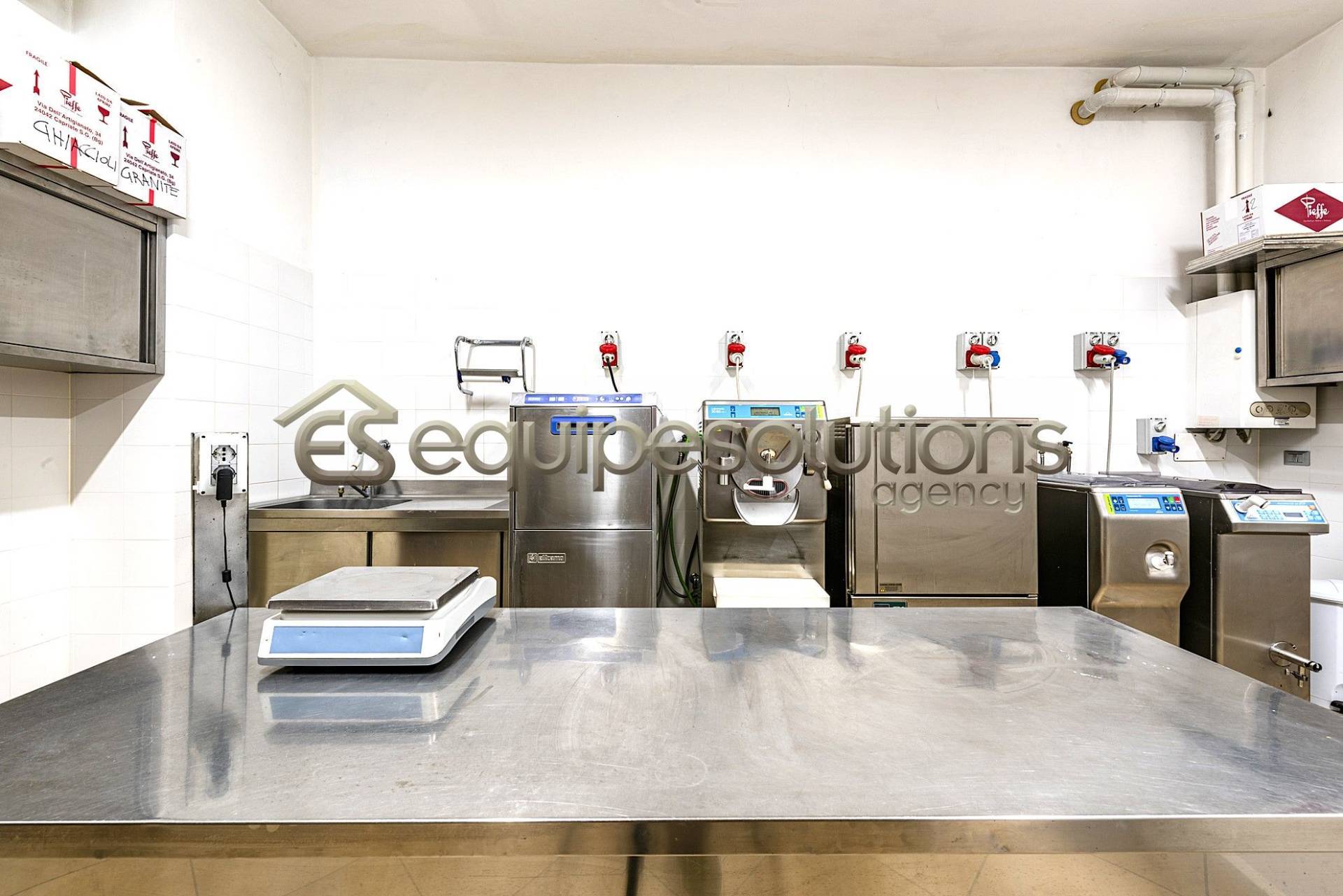 Attivit commerciale in vendita a Bergamo