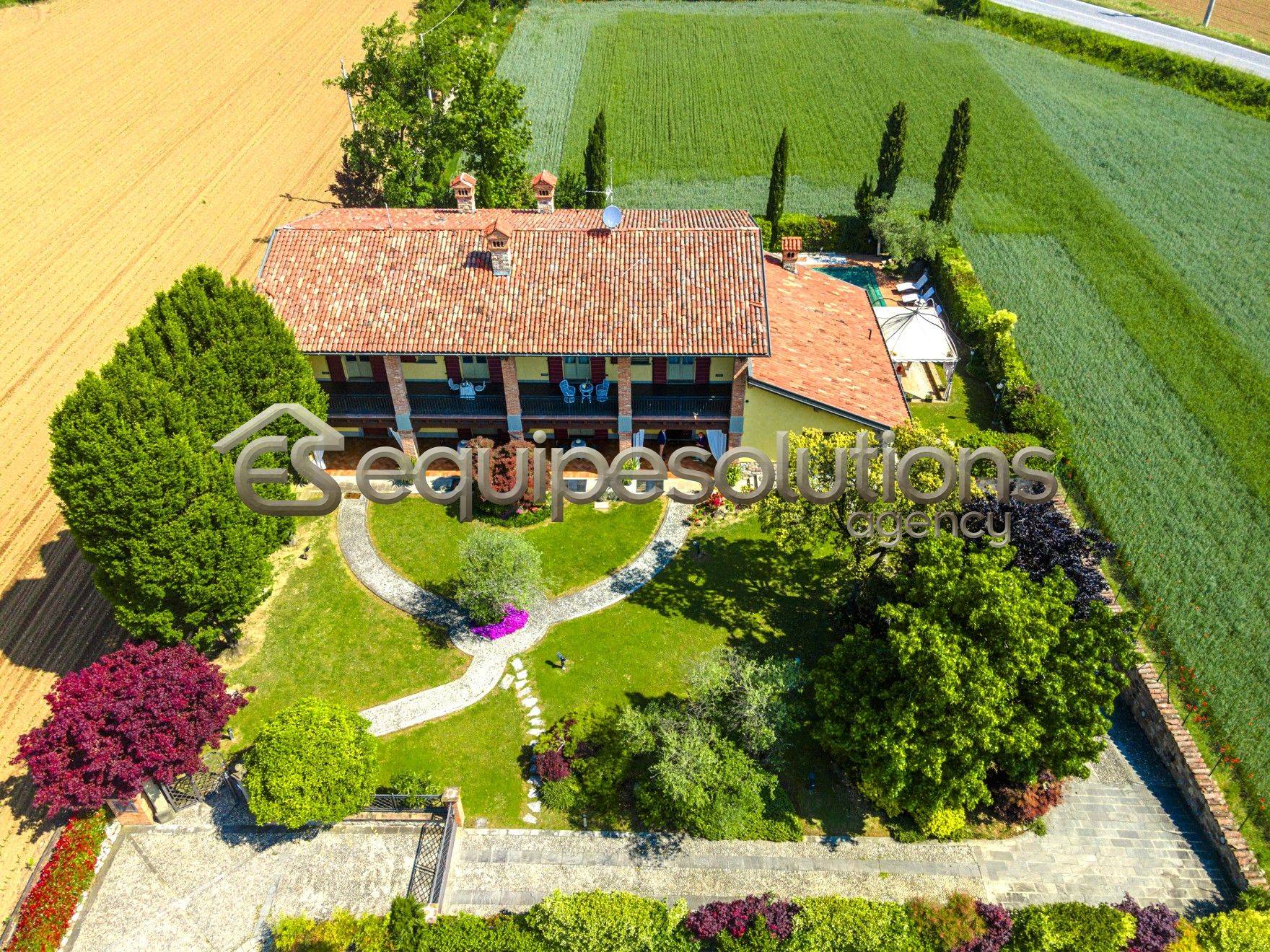 Villa in vendita a Grumello del Monte