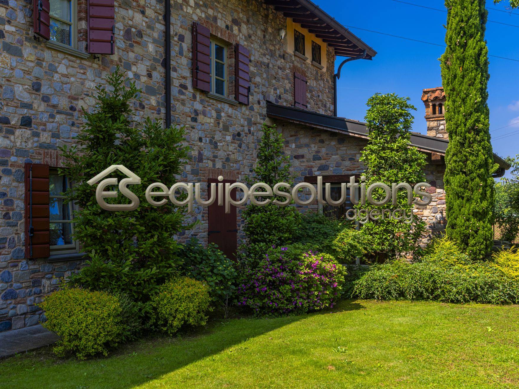 Villa in vendita a Castelli Calepio