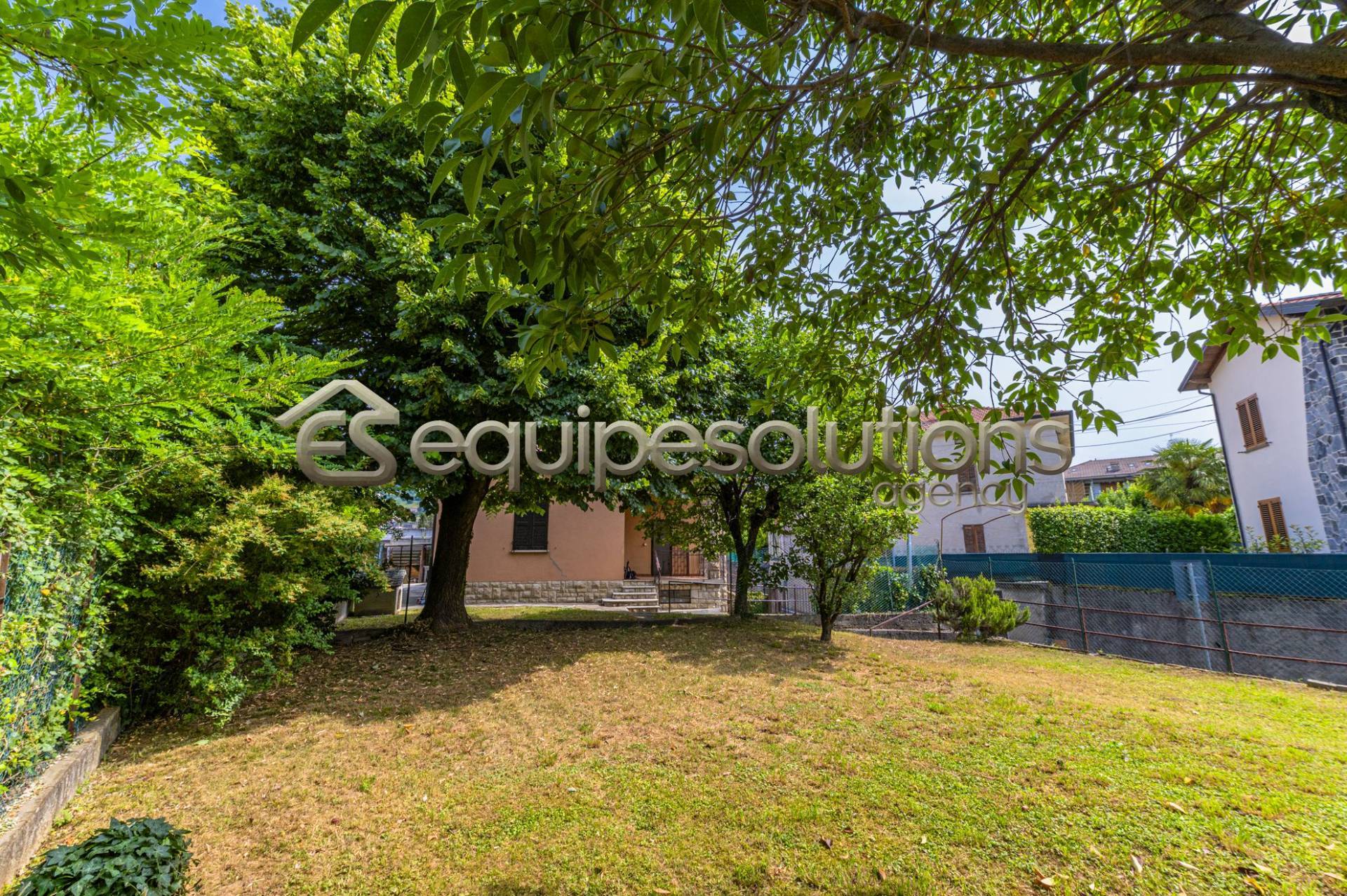 Casa singola in vendita a Alzano Lombardo
