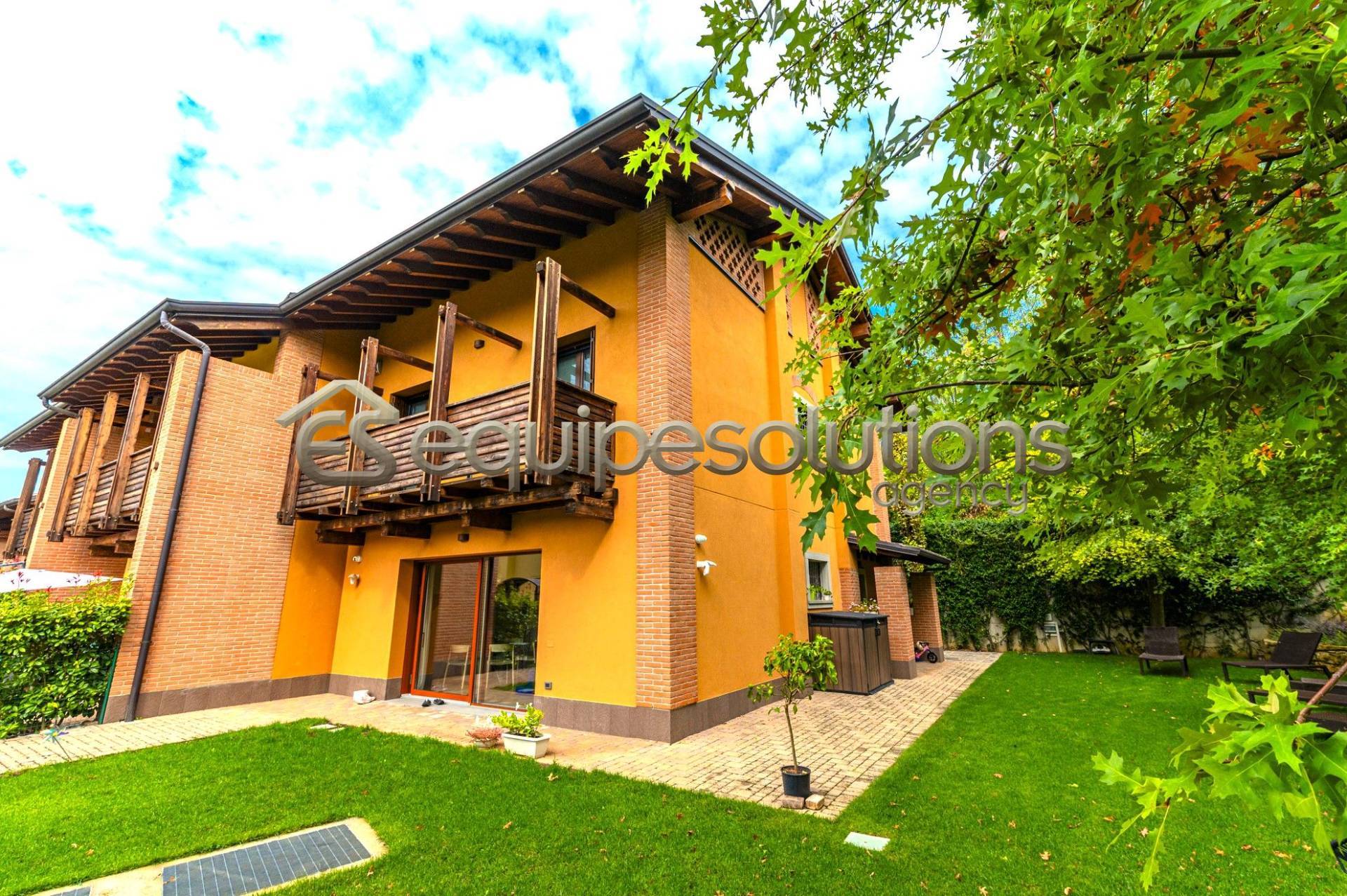 Villa in vendita a Brusaporto