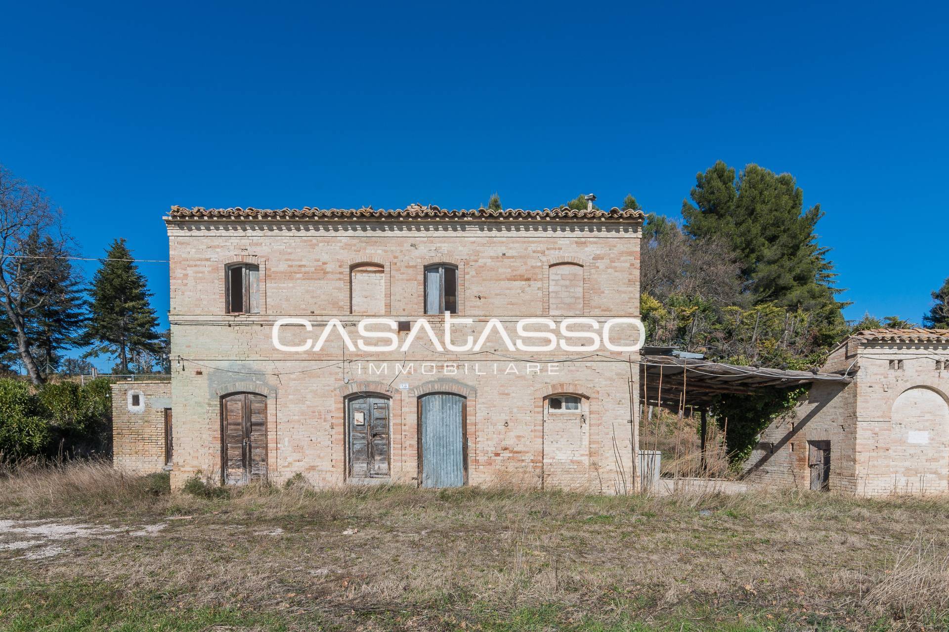 Rustico in vendita, Macerata collevario