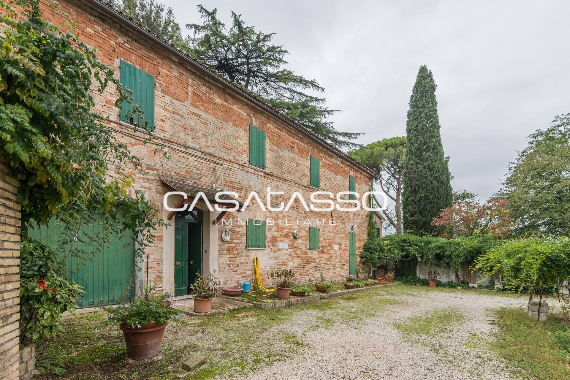 Casa indipendente da ristrutturare, Macerata fontemaggiore