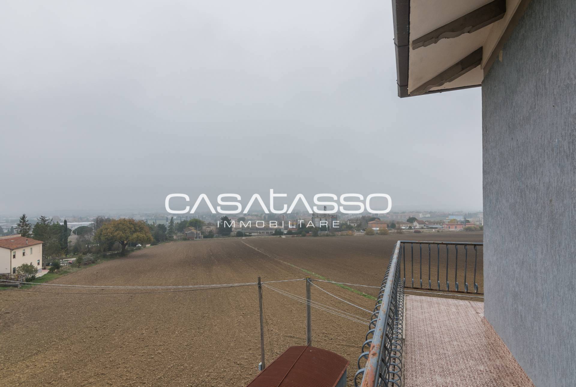 Appartamento in vendita a Macerata, LE VERGINI