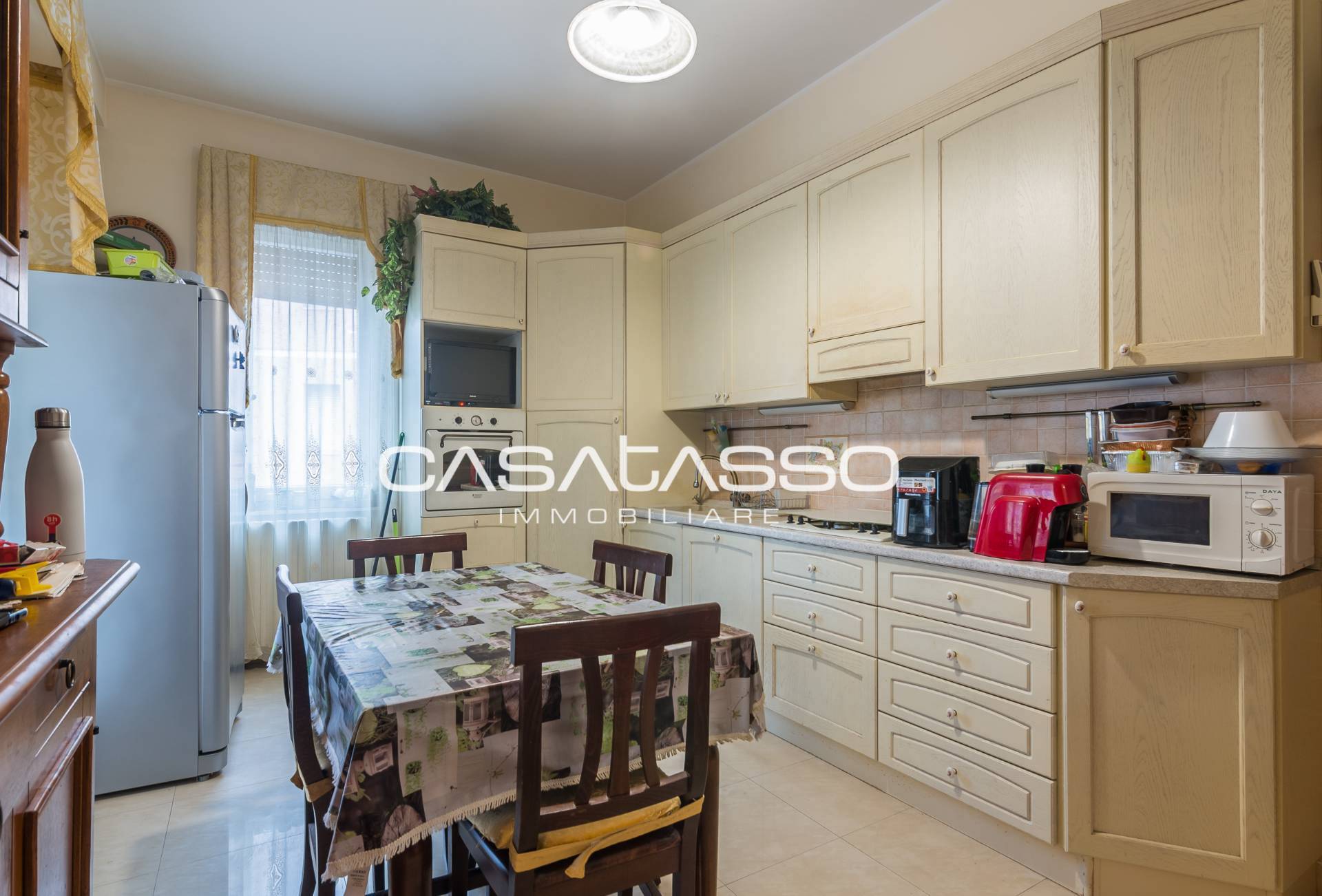 Appartamento in vendita a Macerata, VIA DEI VELINI