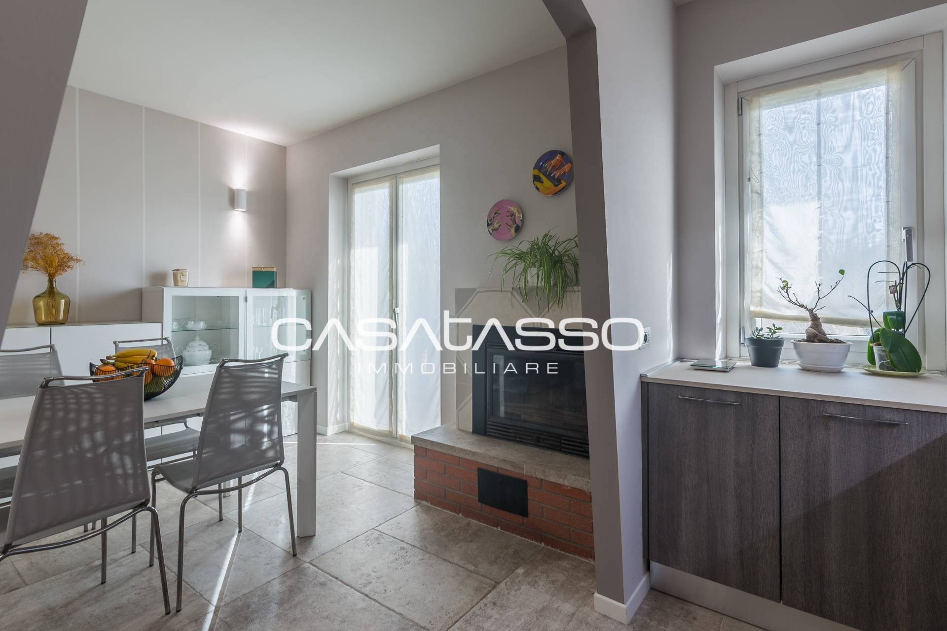 Villino a schiera in vendita a Macerata, PIEDIRIPA