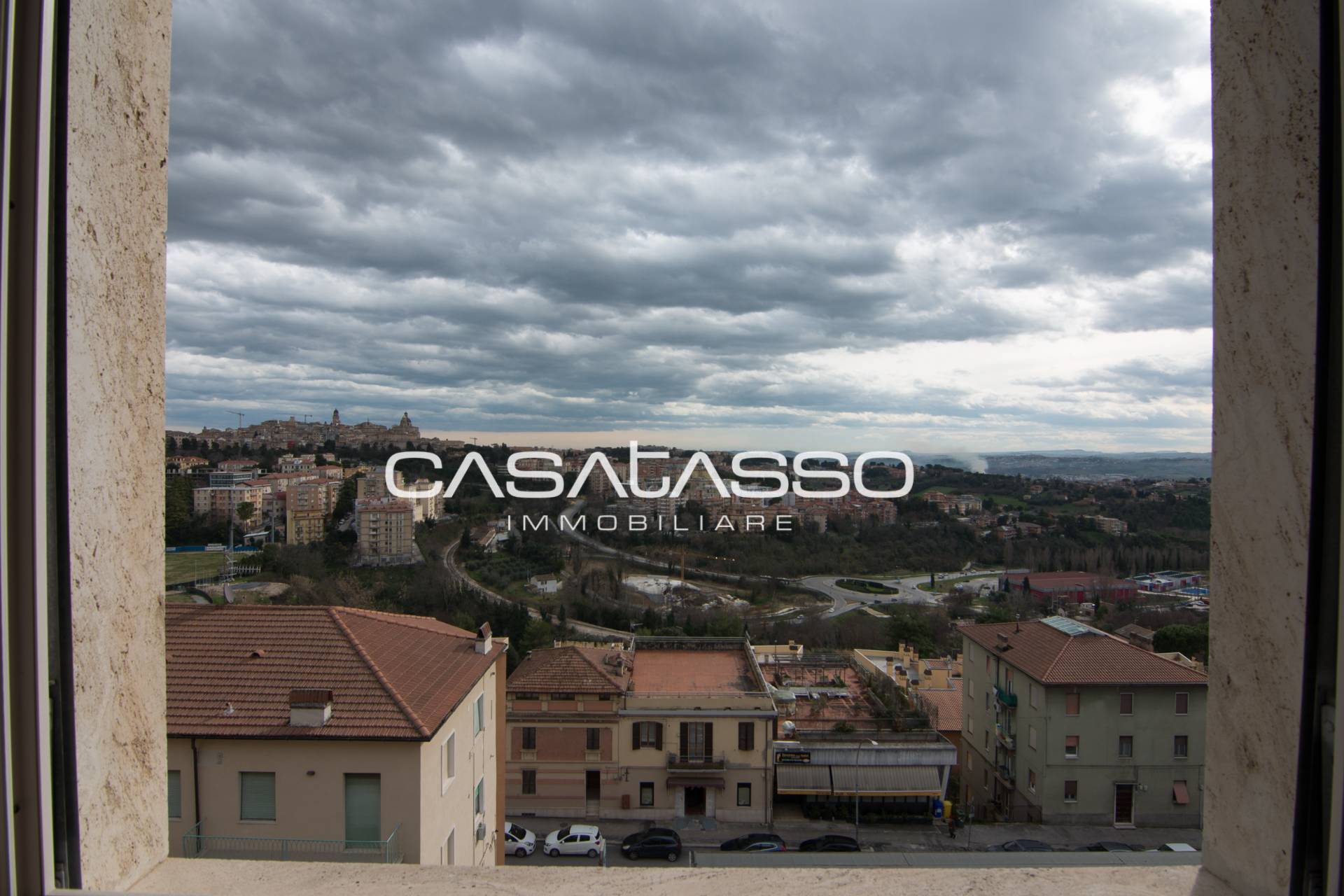 Appartamento in vendita a Macerata, VIA E. RICCI