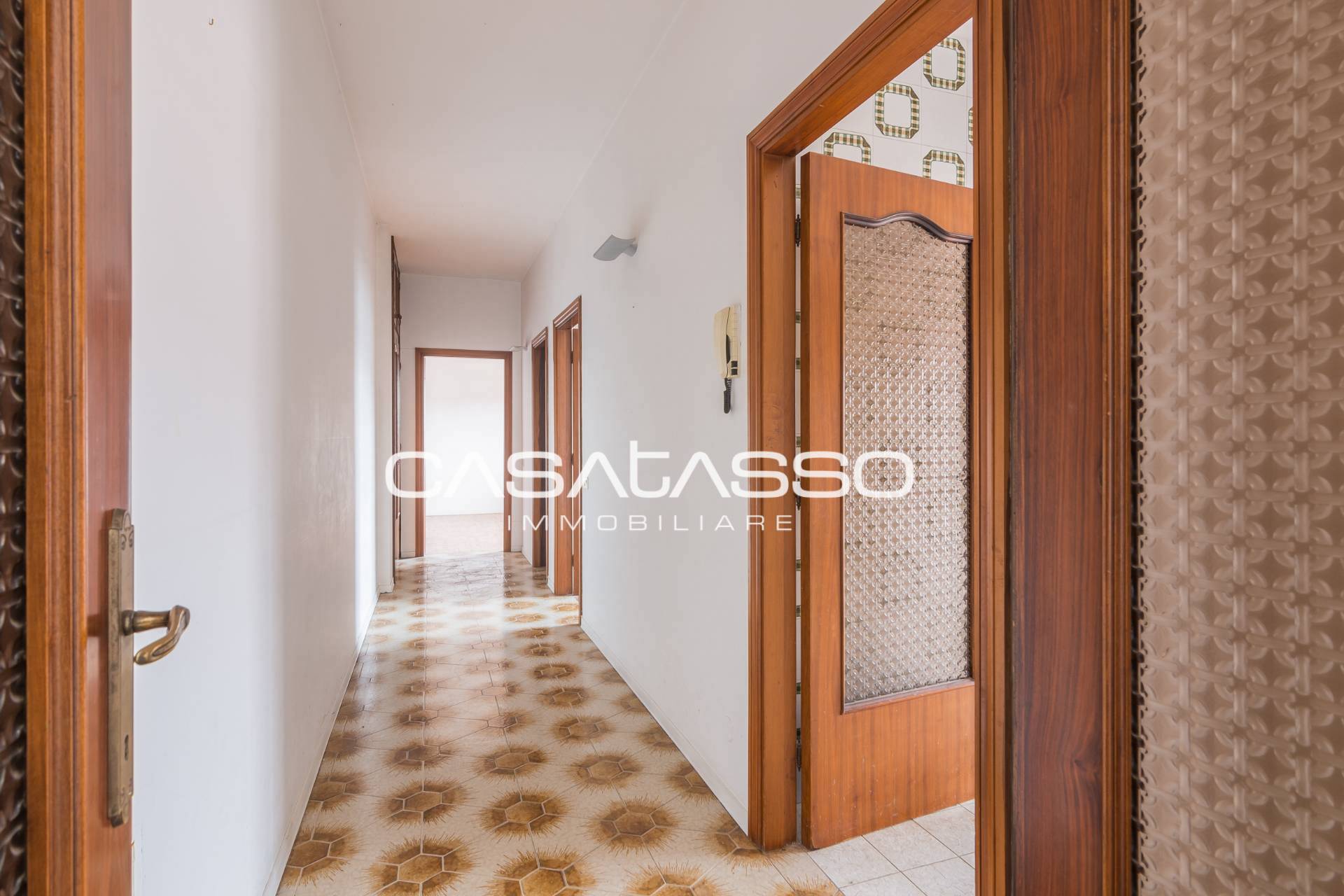 Appartamento in vendita a Macerata, TRIBUNALE