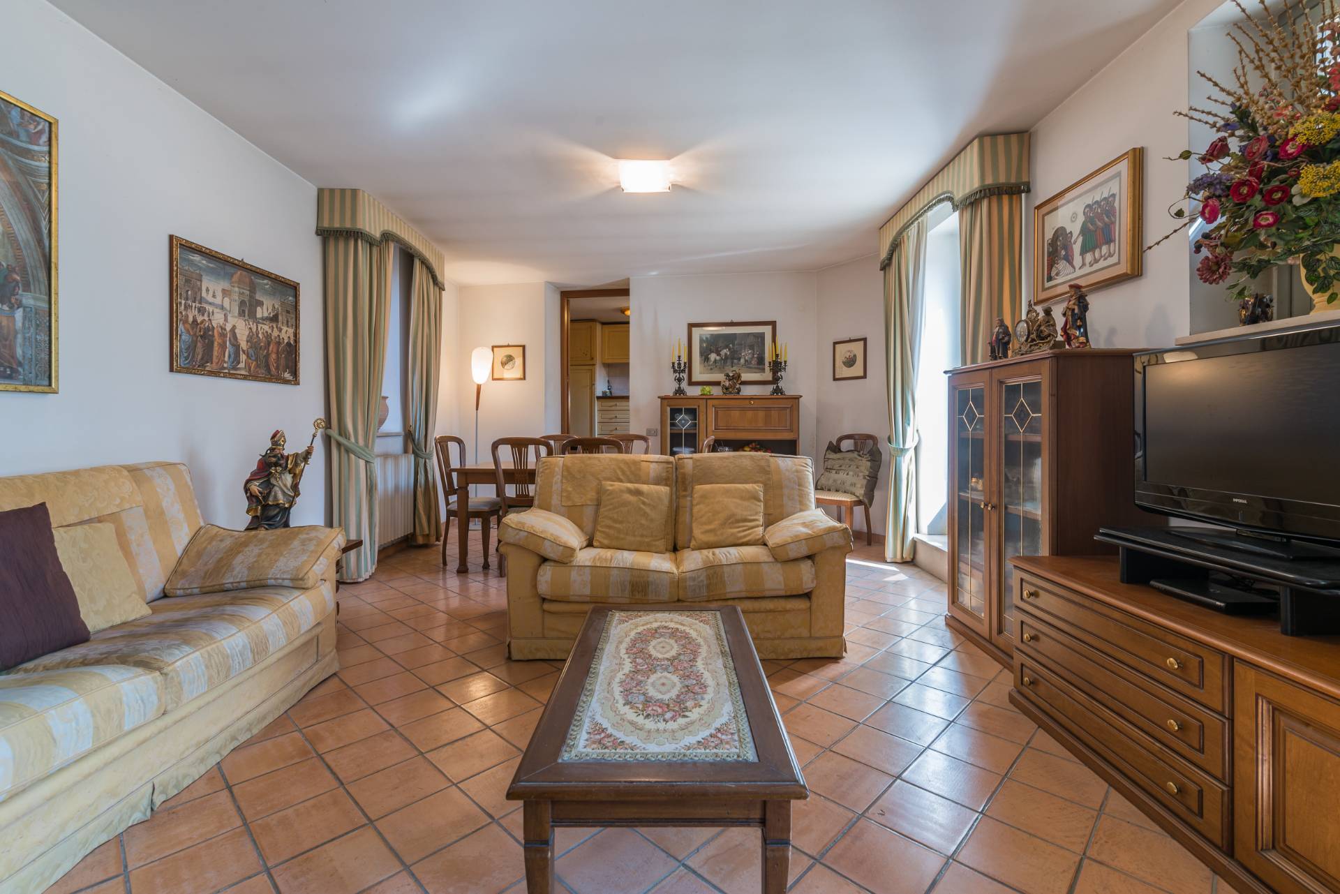 Appartamento in vendita a Macerata, Centro storico