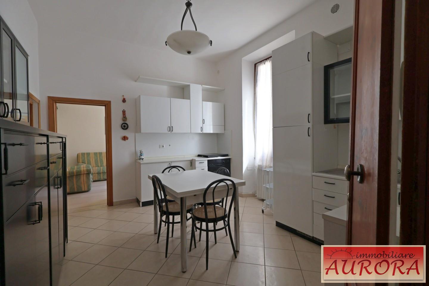 Quadrilocale in vendita a Poggibonsi