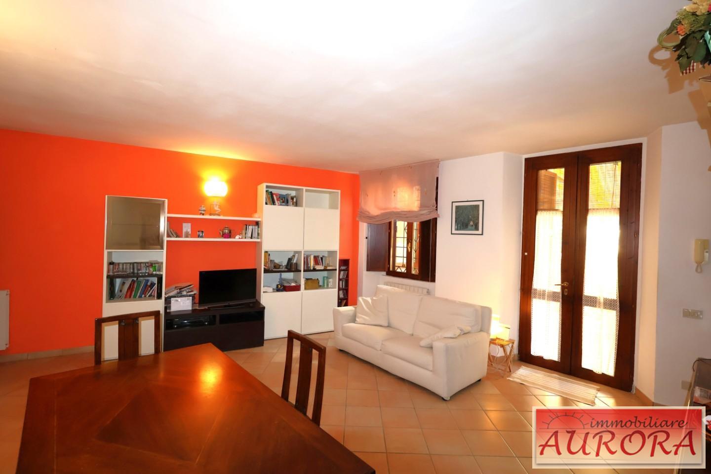 Quadrilocale in vendita a Colle di Val d'Elsa