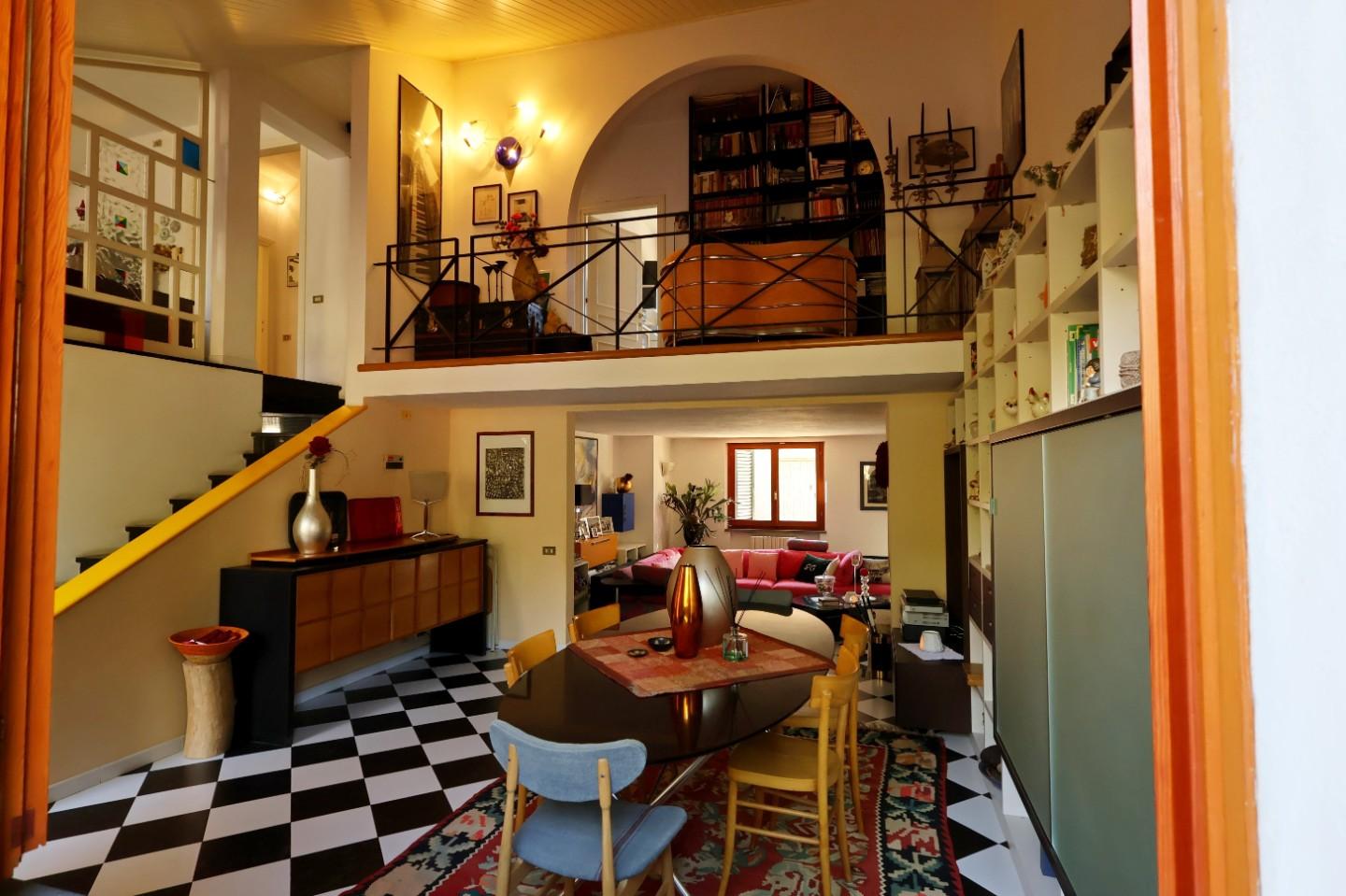 Villa con giardino a Poggibonsi